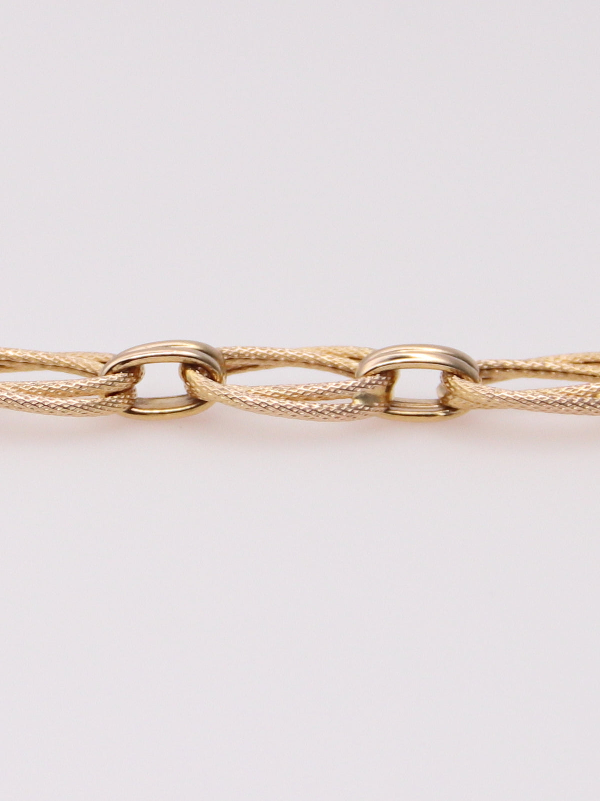 14K Yellow Gold Textured Oval Link Bracelet
