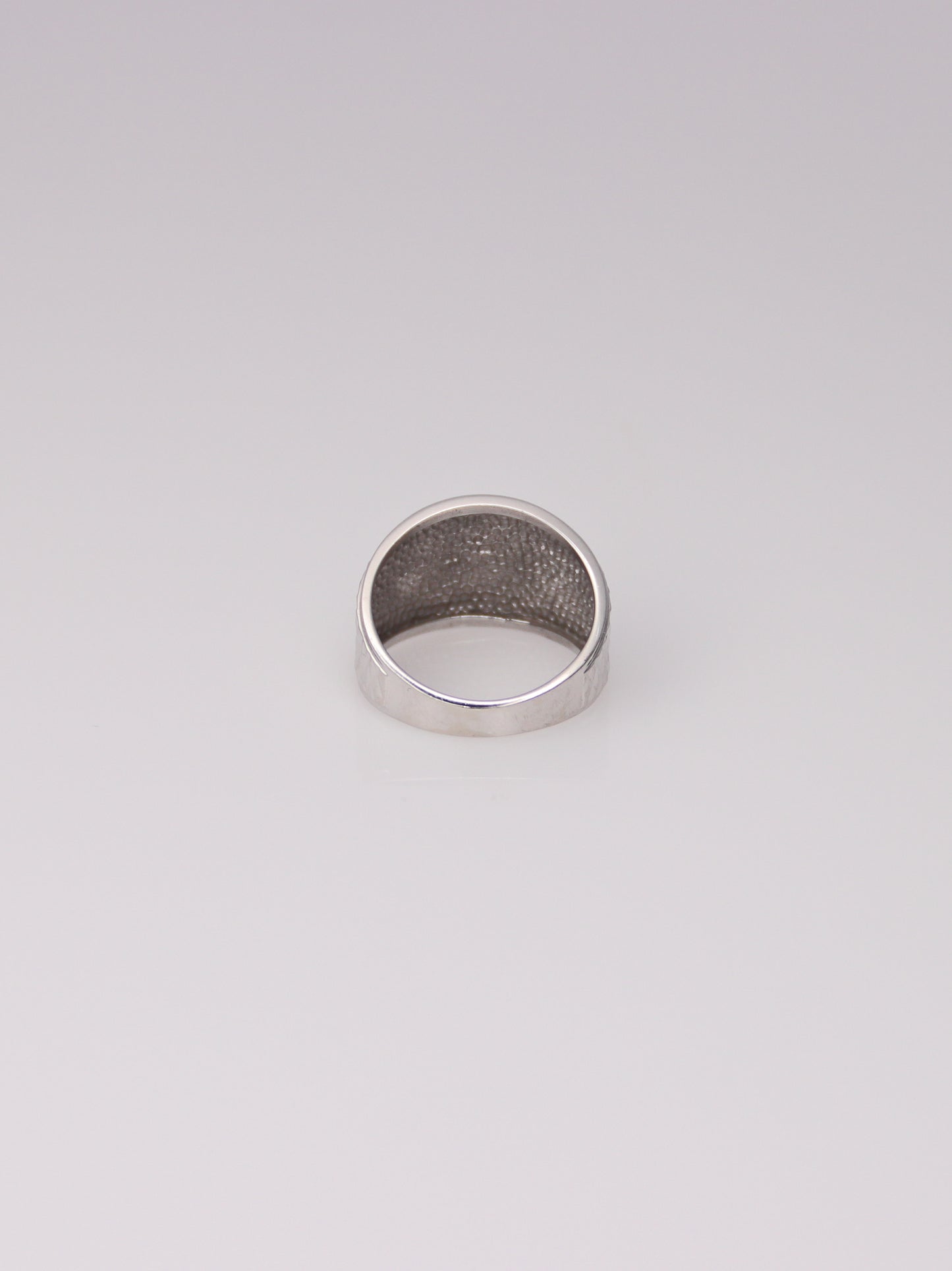 14K White Gold Graduated Chevron Ring