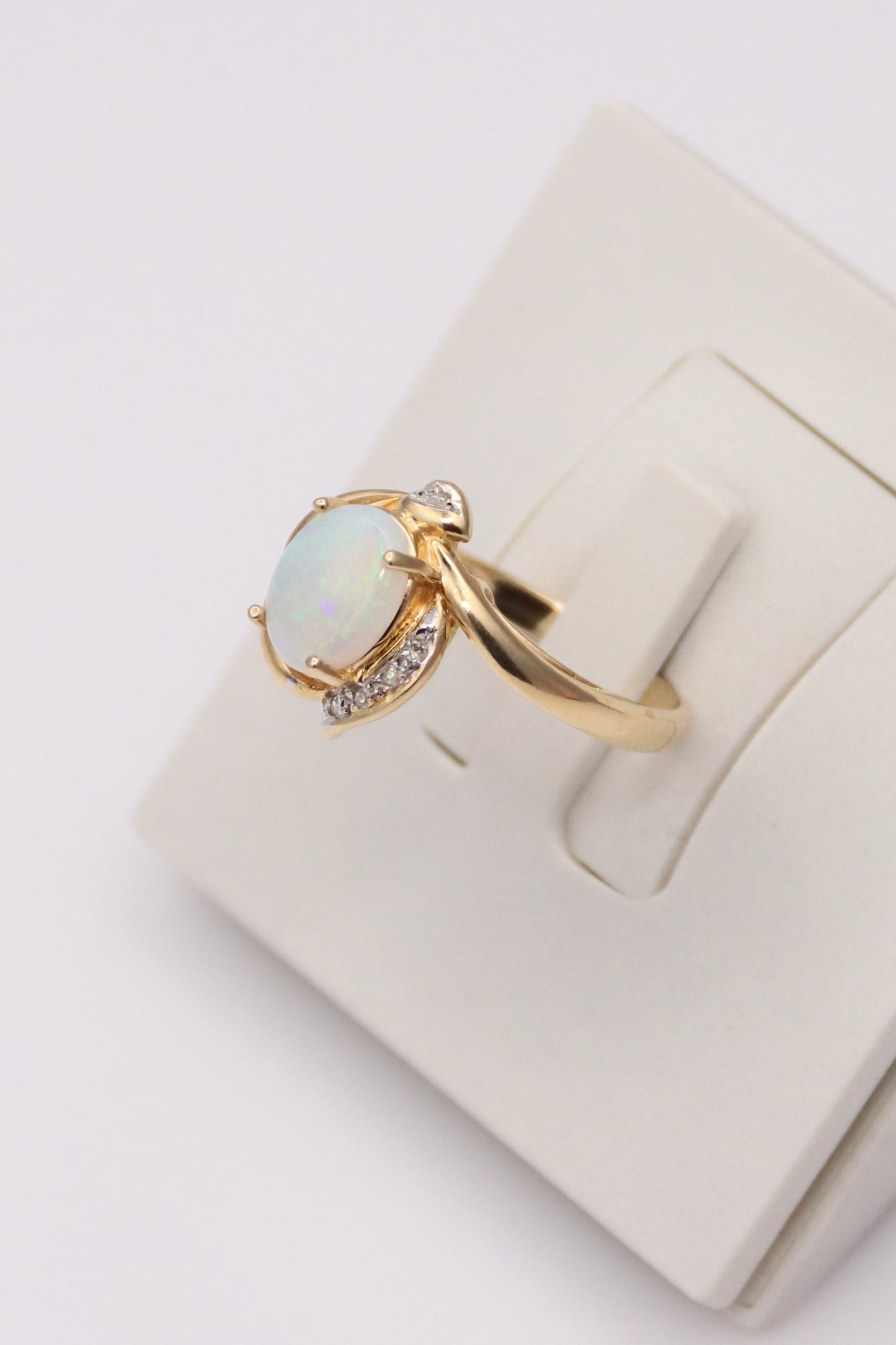 14K Yellow Gold Opal Diamond Ring