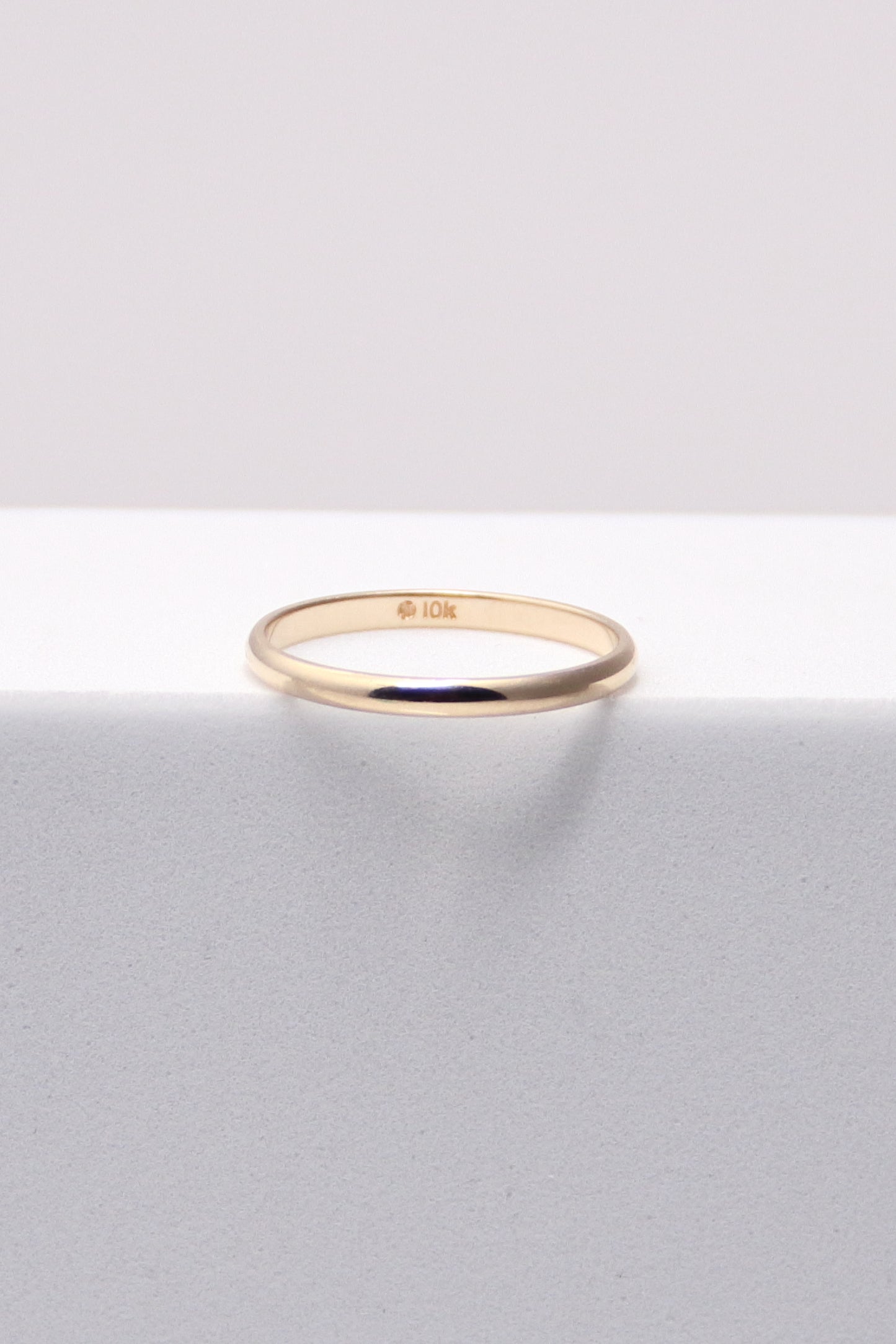 10K Yellow Gold Band