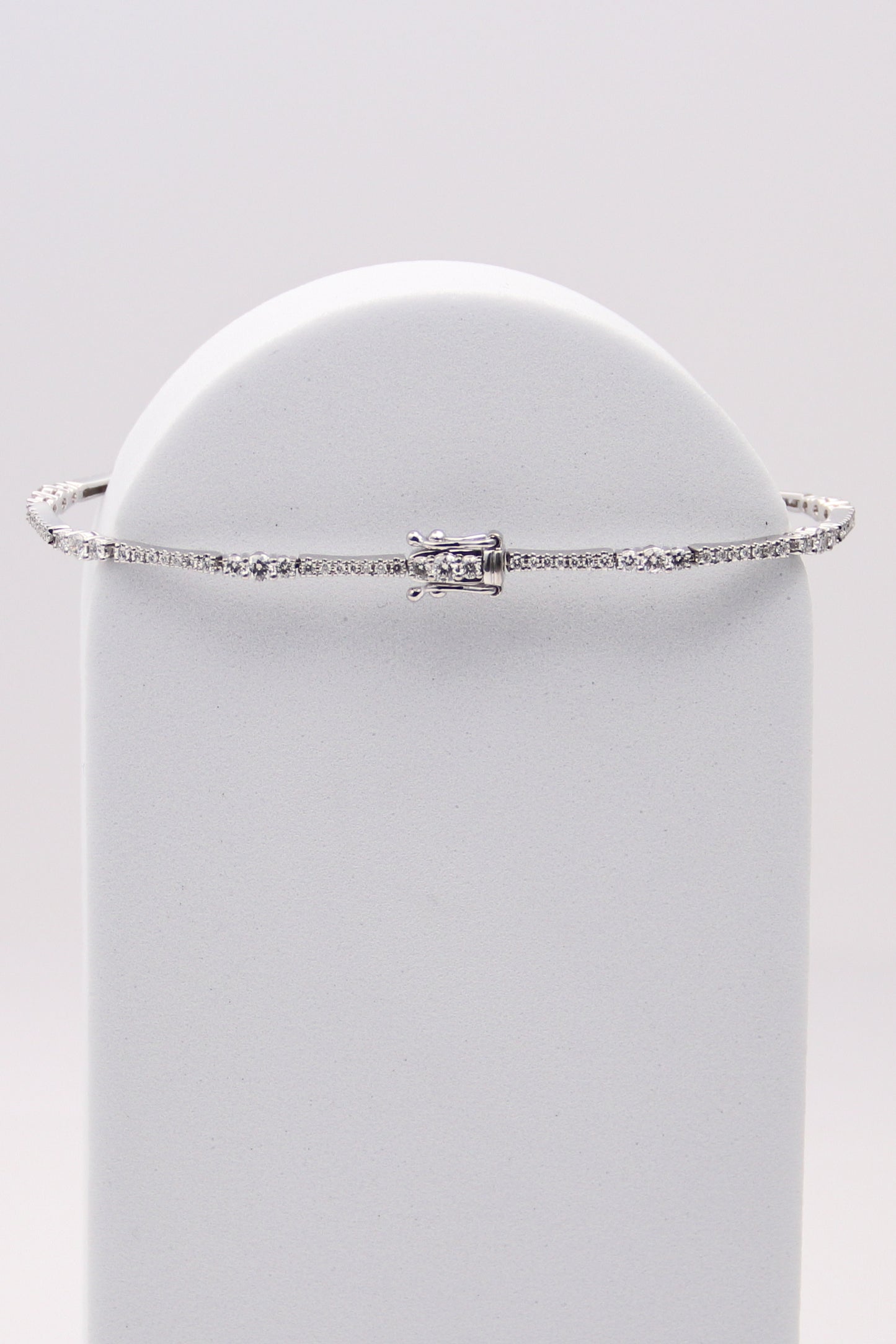 14K White Gold Diamond Tennis Bracelet