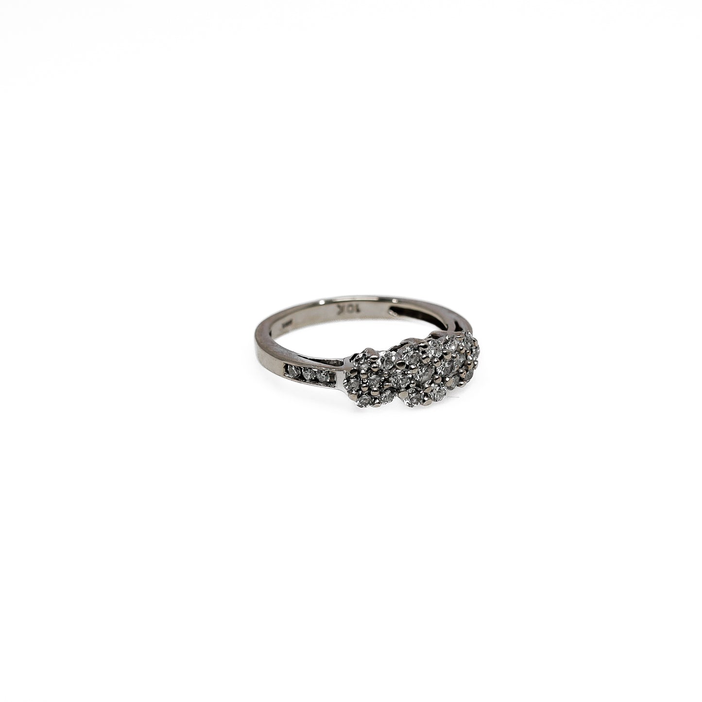 10K White Gold Flower Diamond Ring