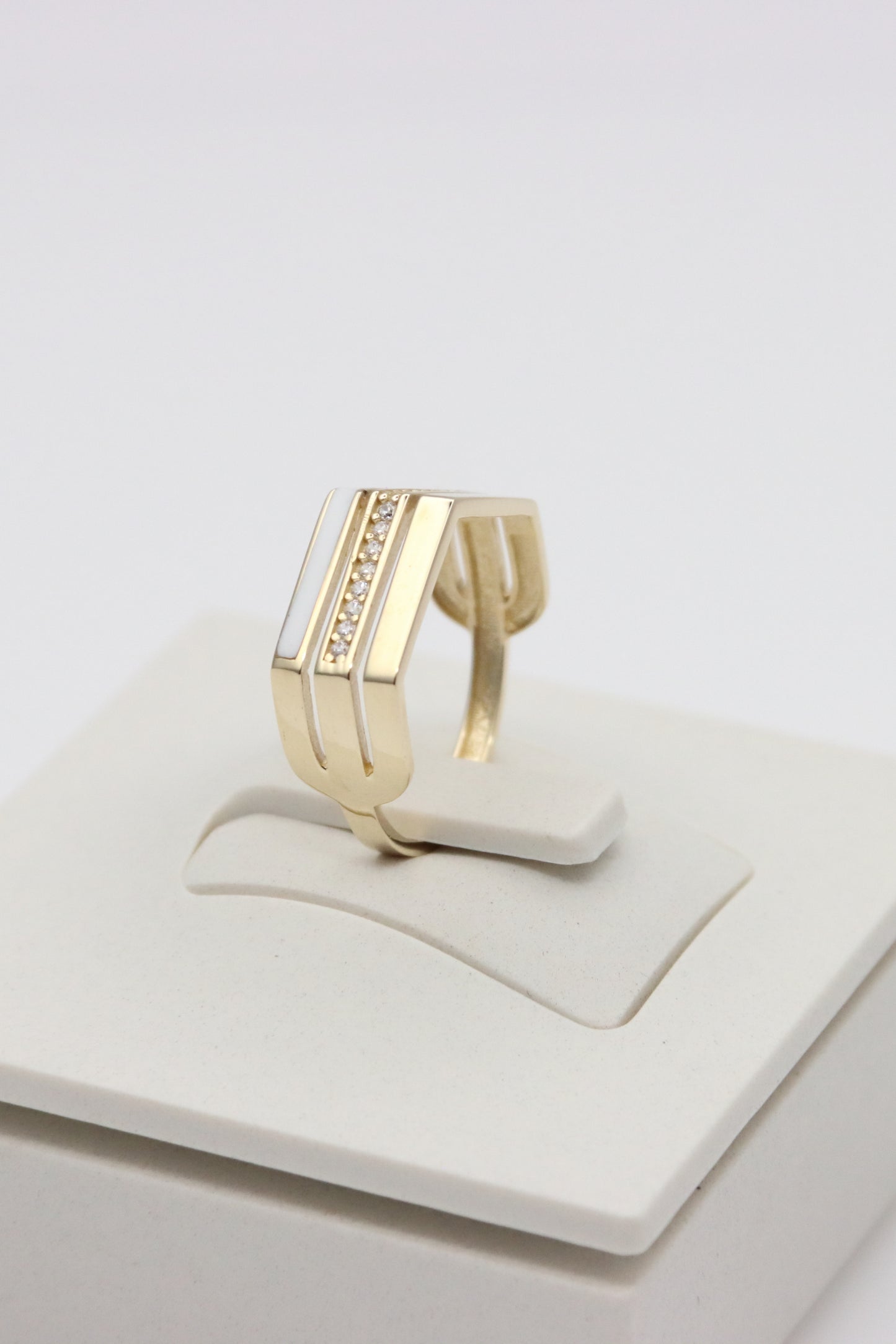 Triple Line Ring