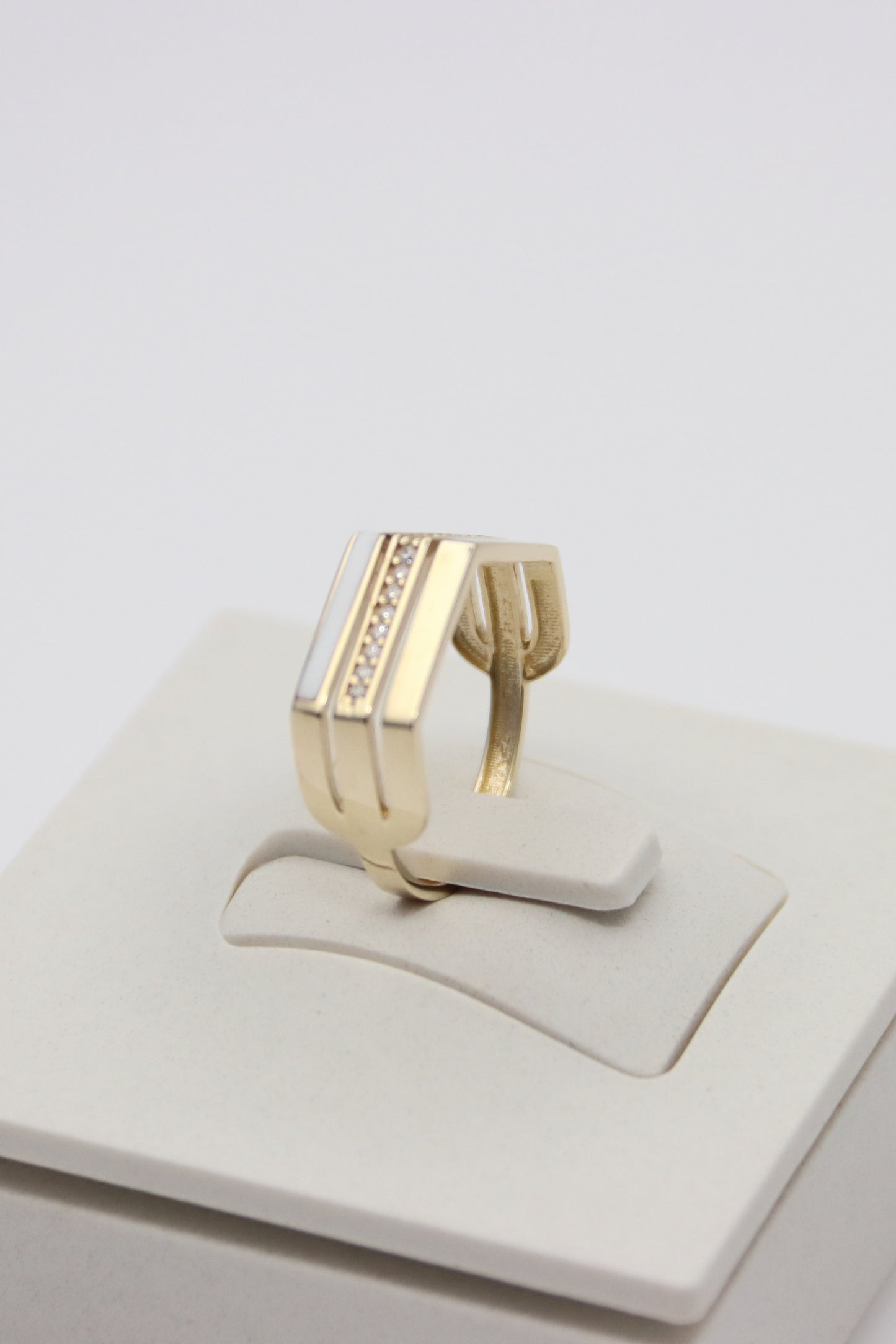 Triple Line Ring