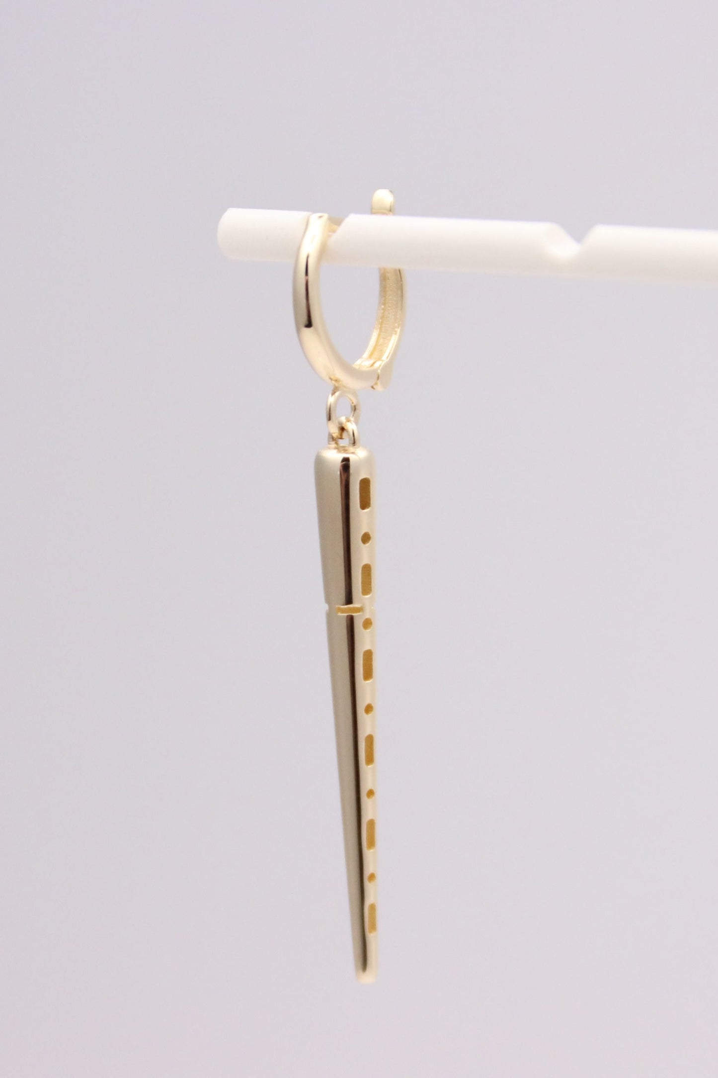 14k Gold Spike Earrings