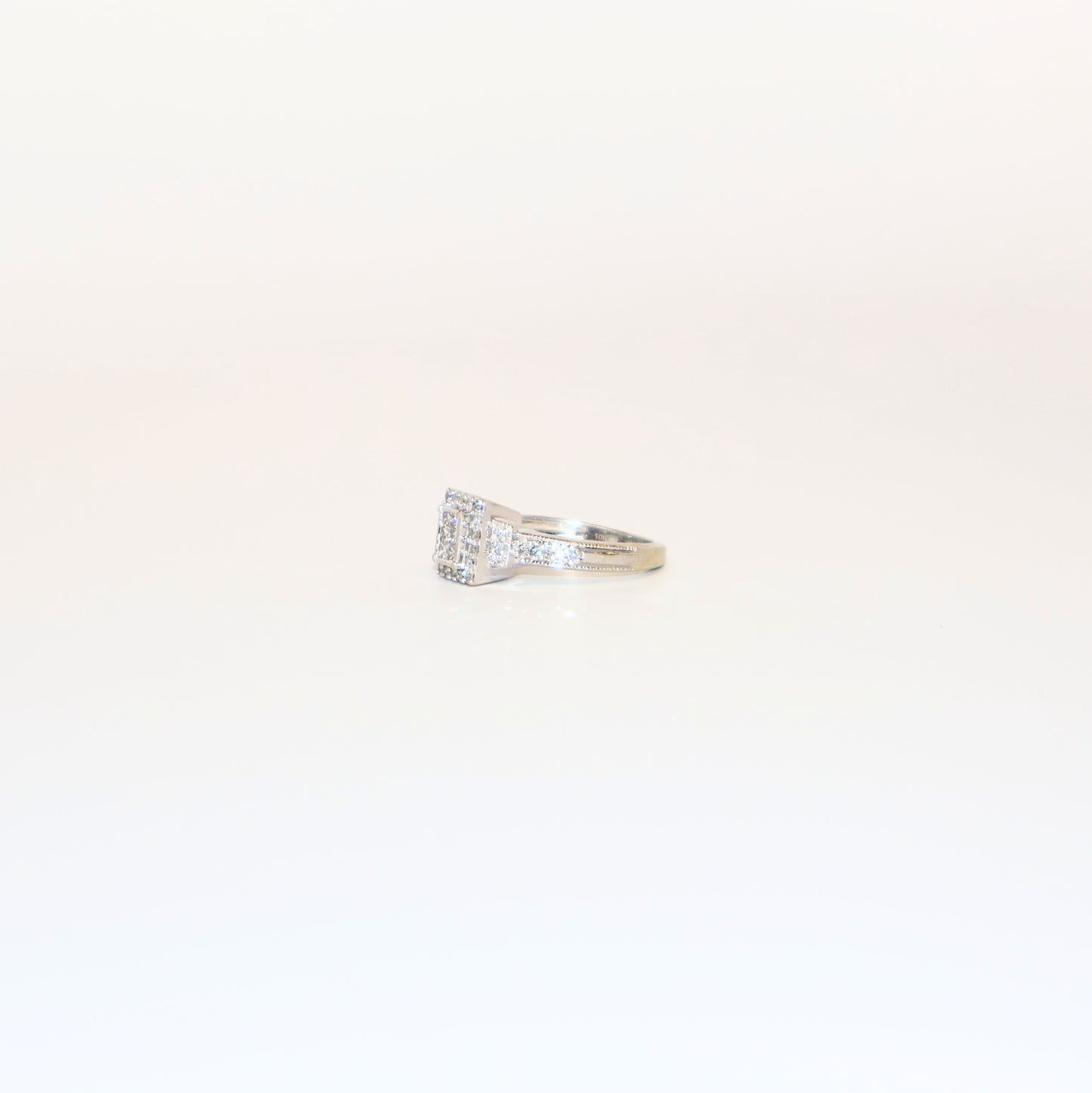 10k WG Diamond Ring