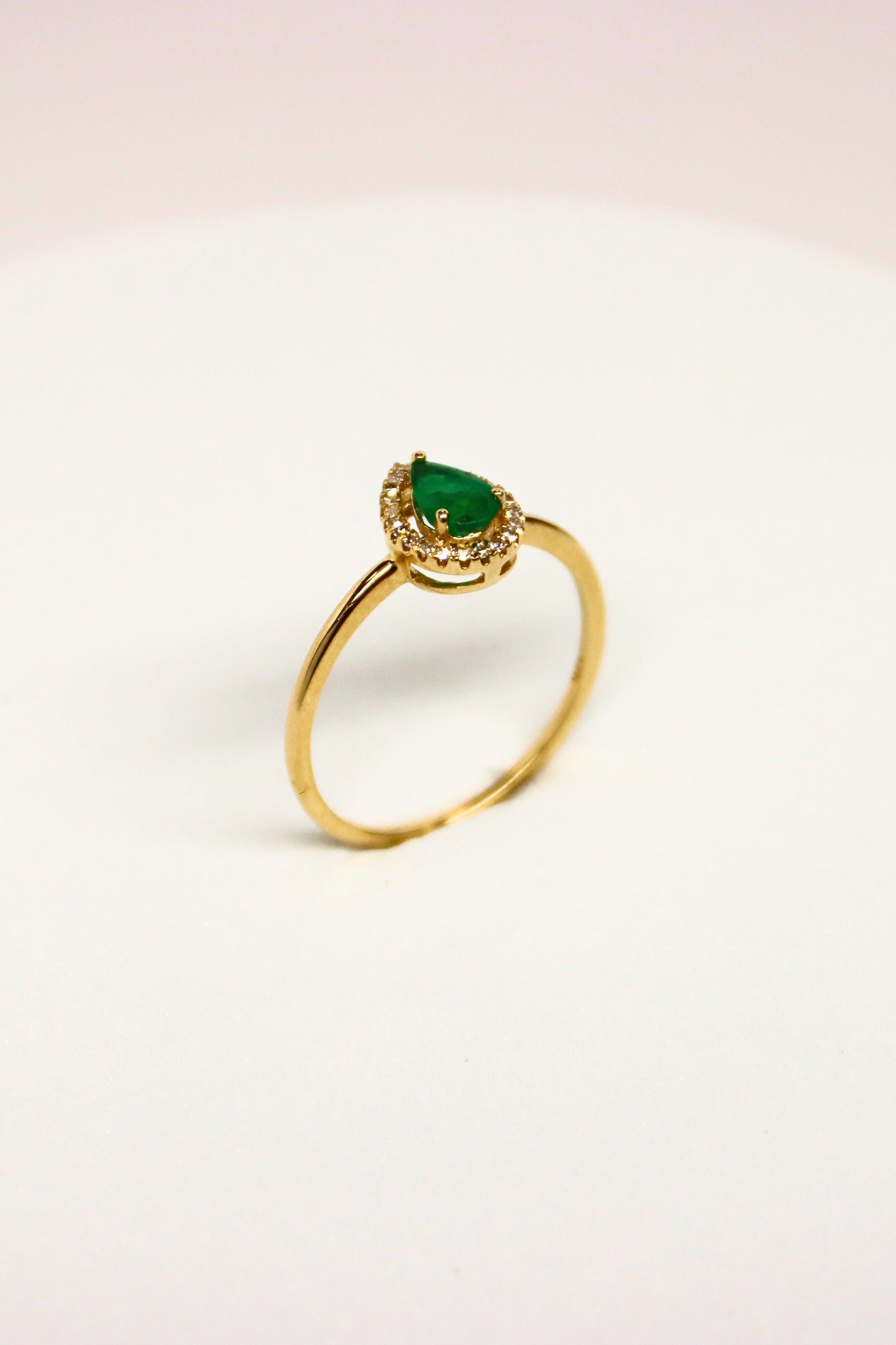 14k Pear Emerald Ring
