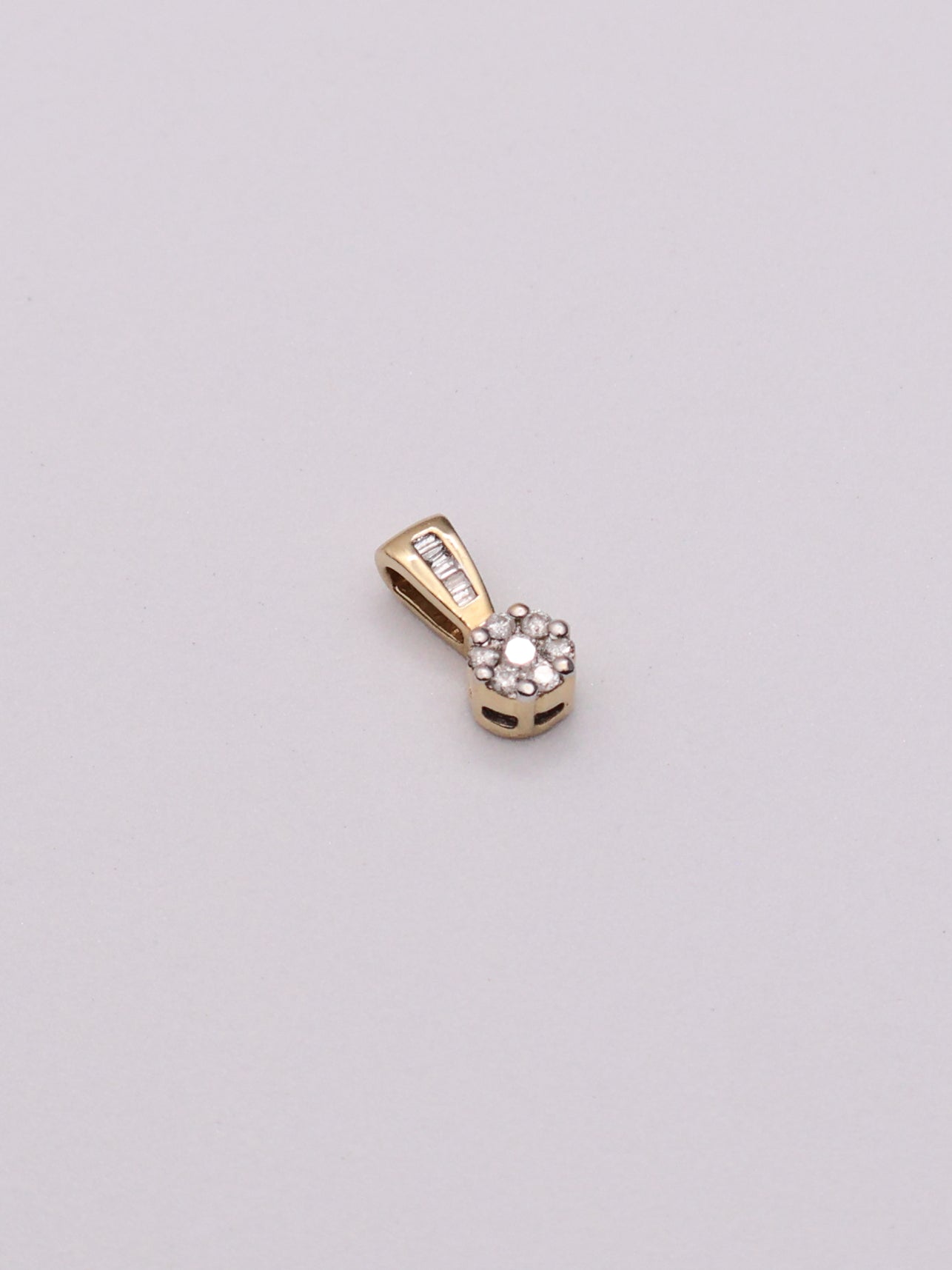 14k Diamond Cluster Pendant