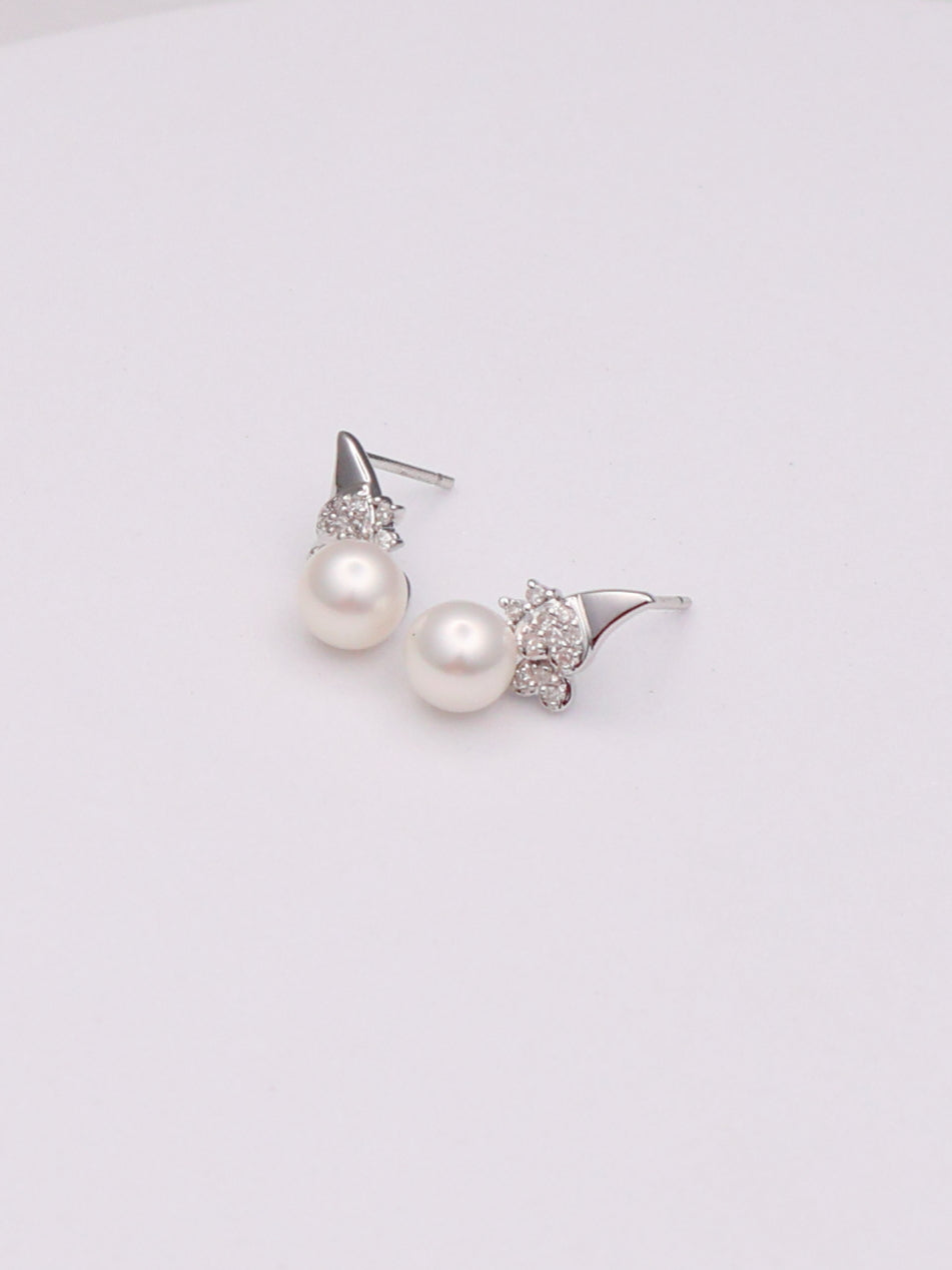 14k WG Pearl Earrings
