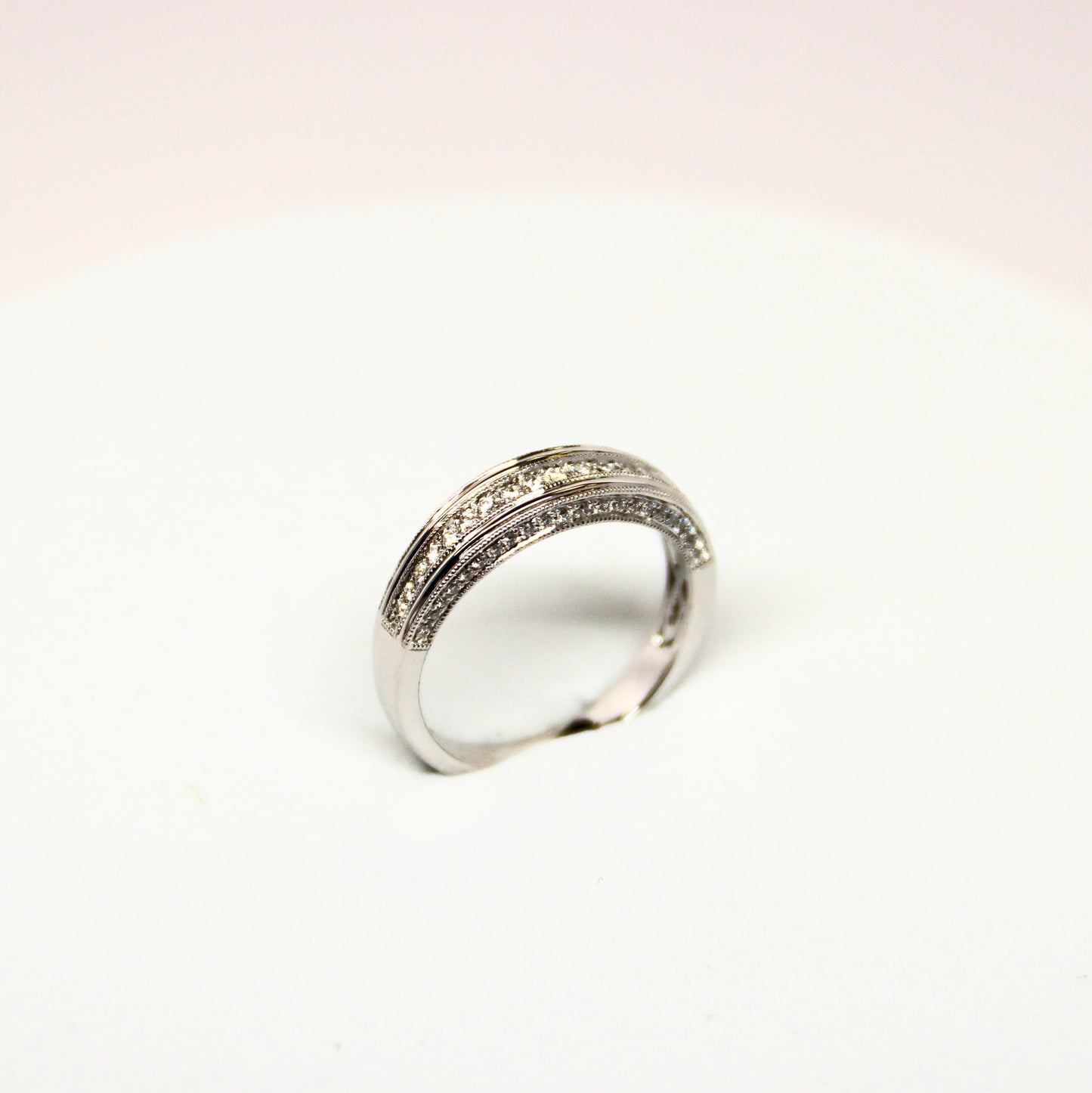 14k WG Diamond Band