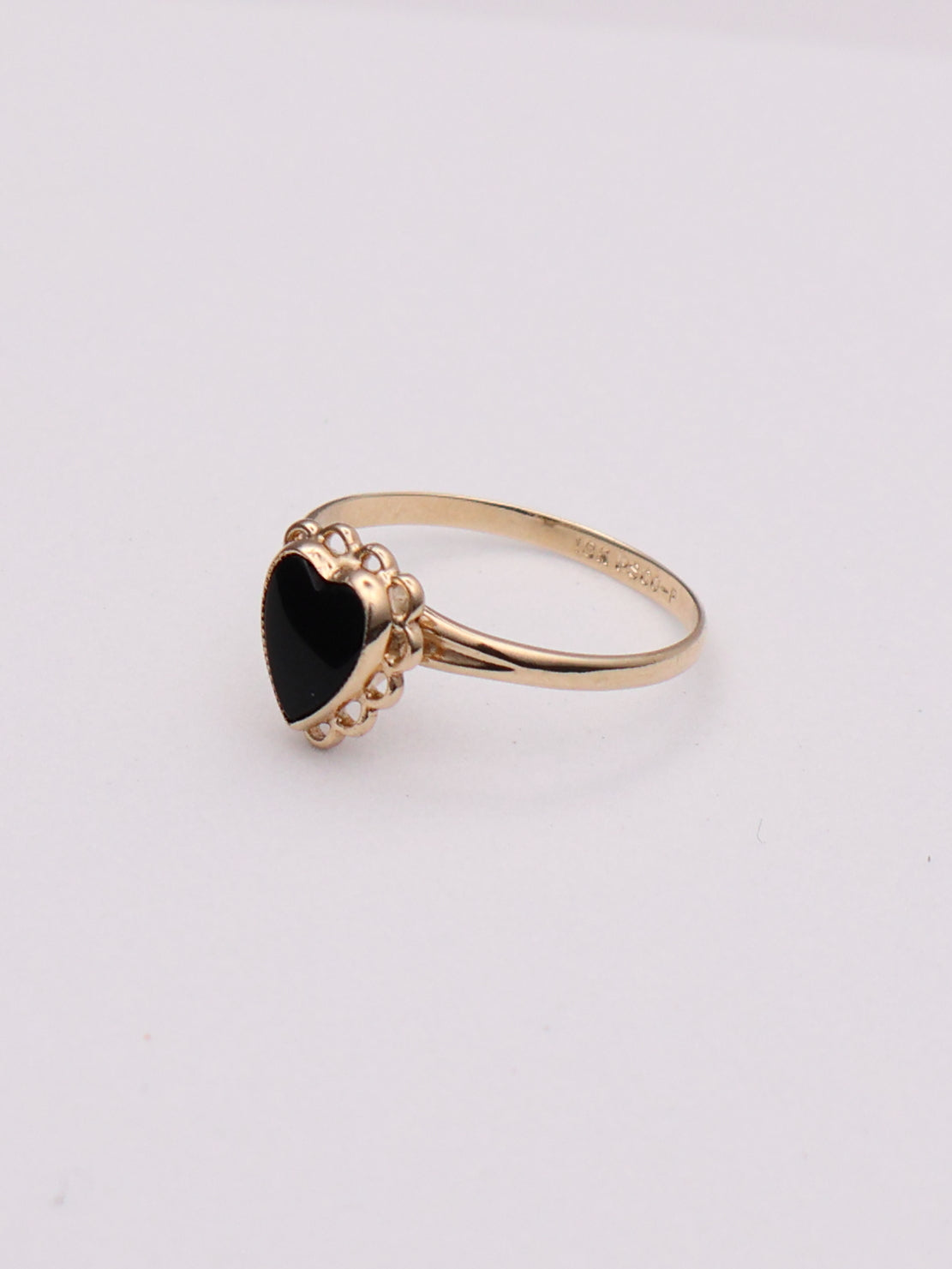 10k Black Heart Ring
