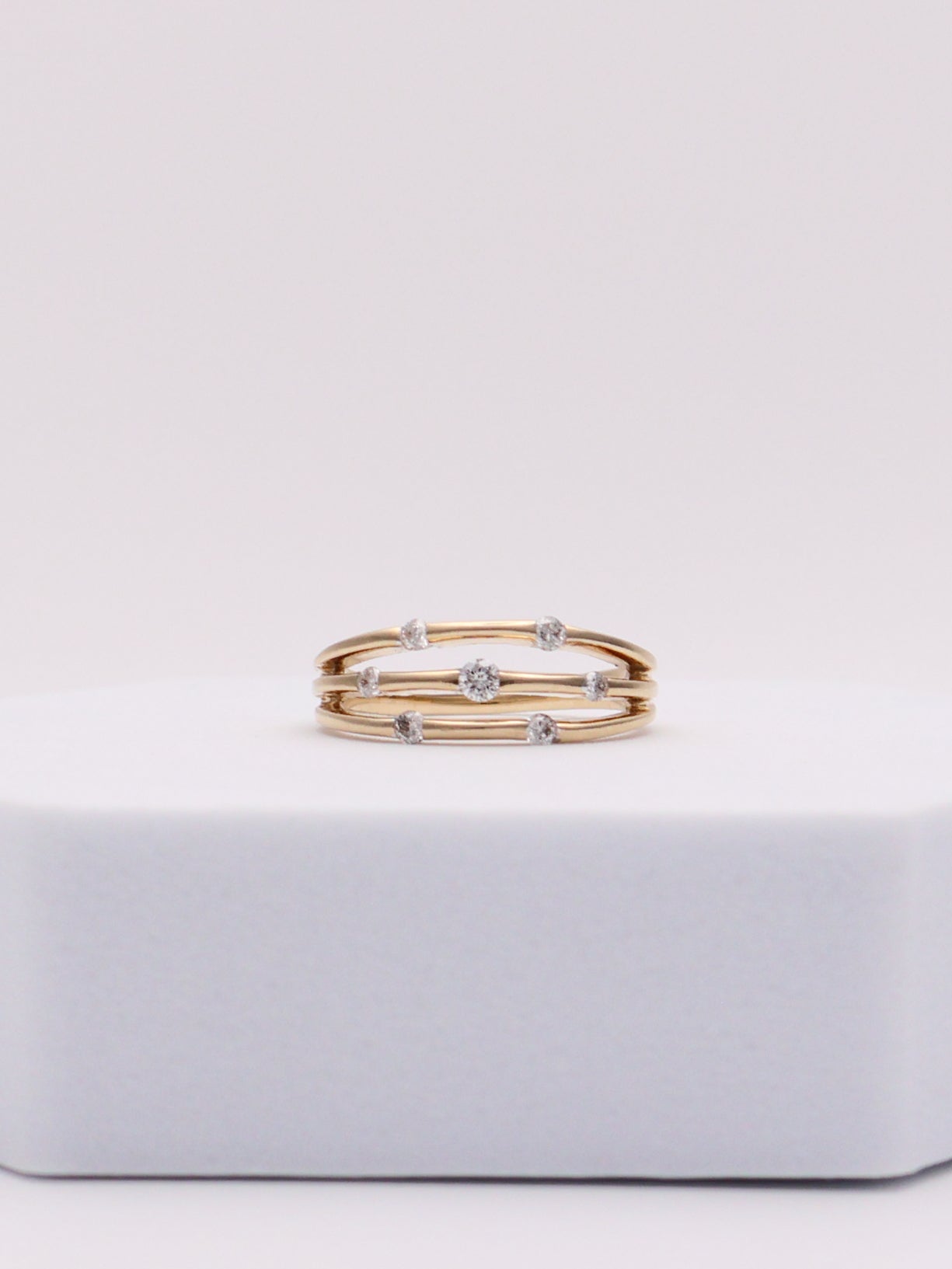 14k Diamond Orbit Ring
