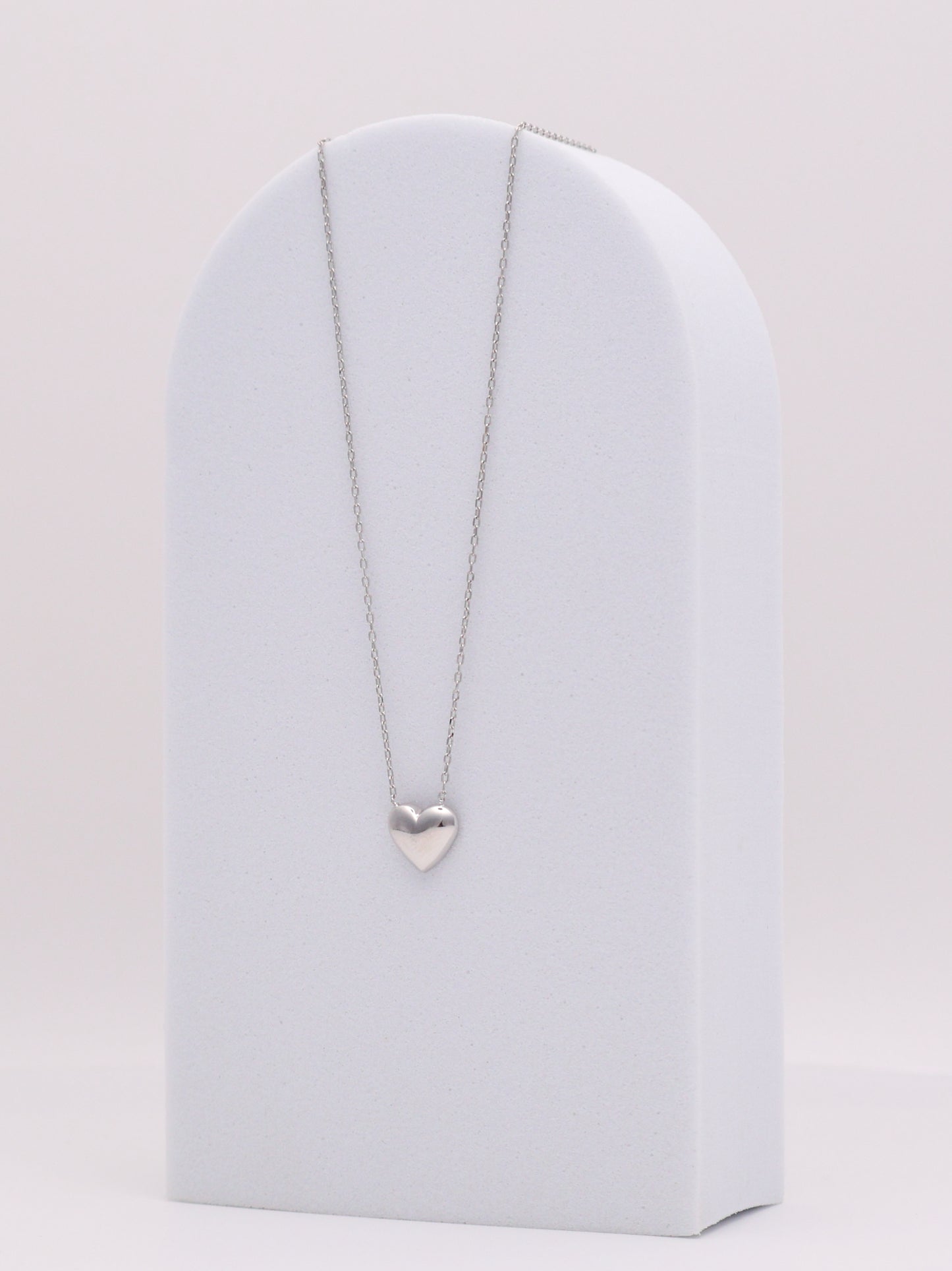 14k WG Dainty Heart Necklace