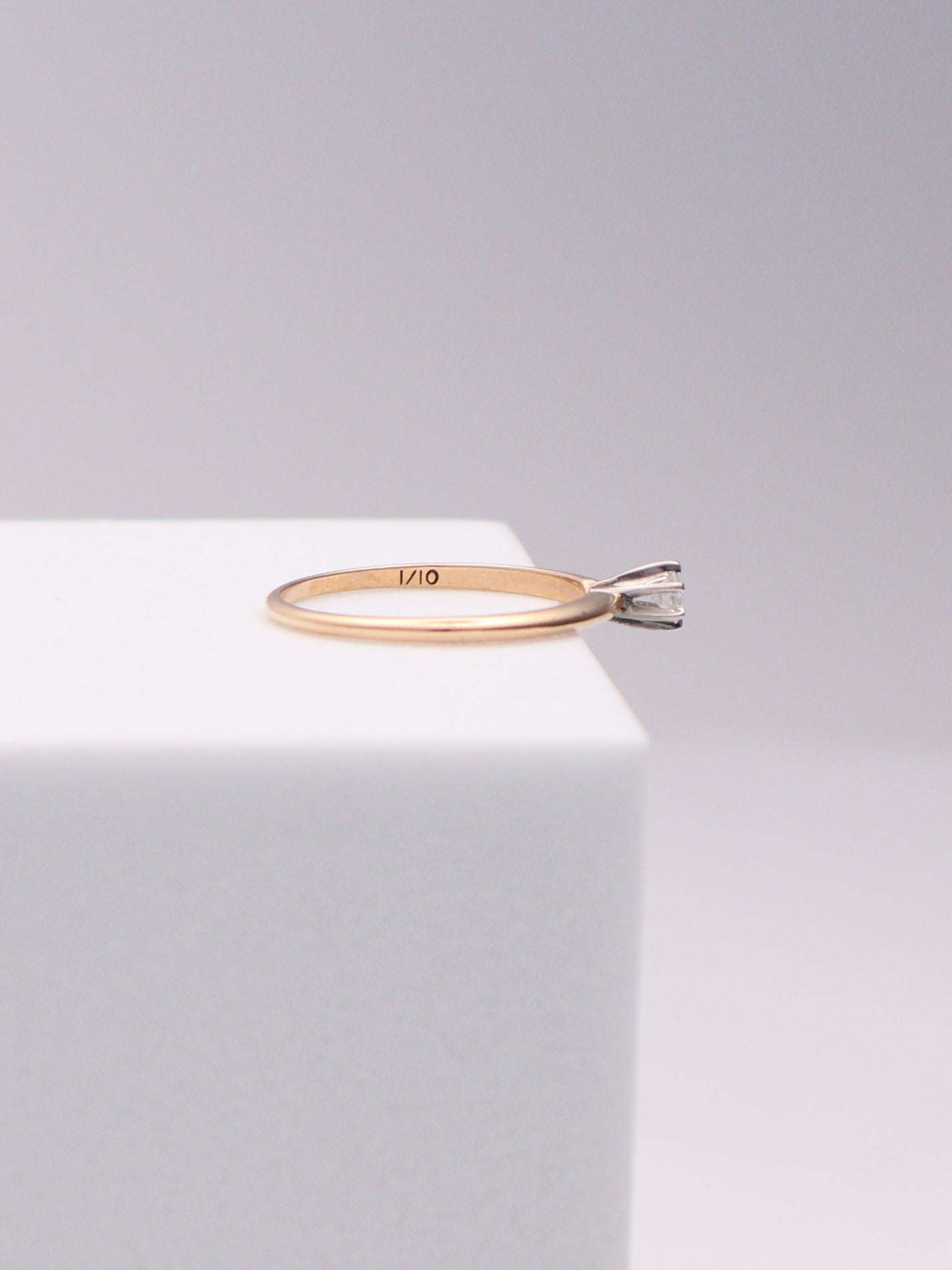 10k Round Diamond Solitaire Ring