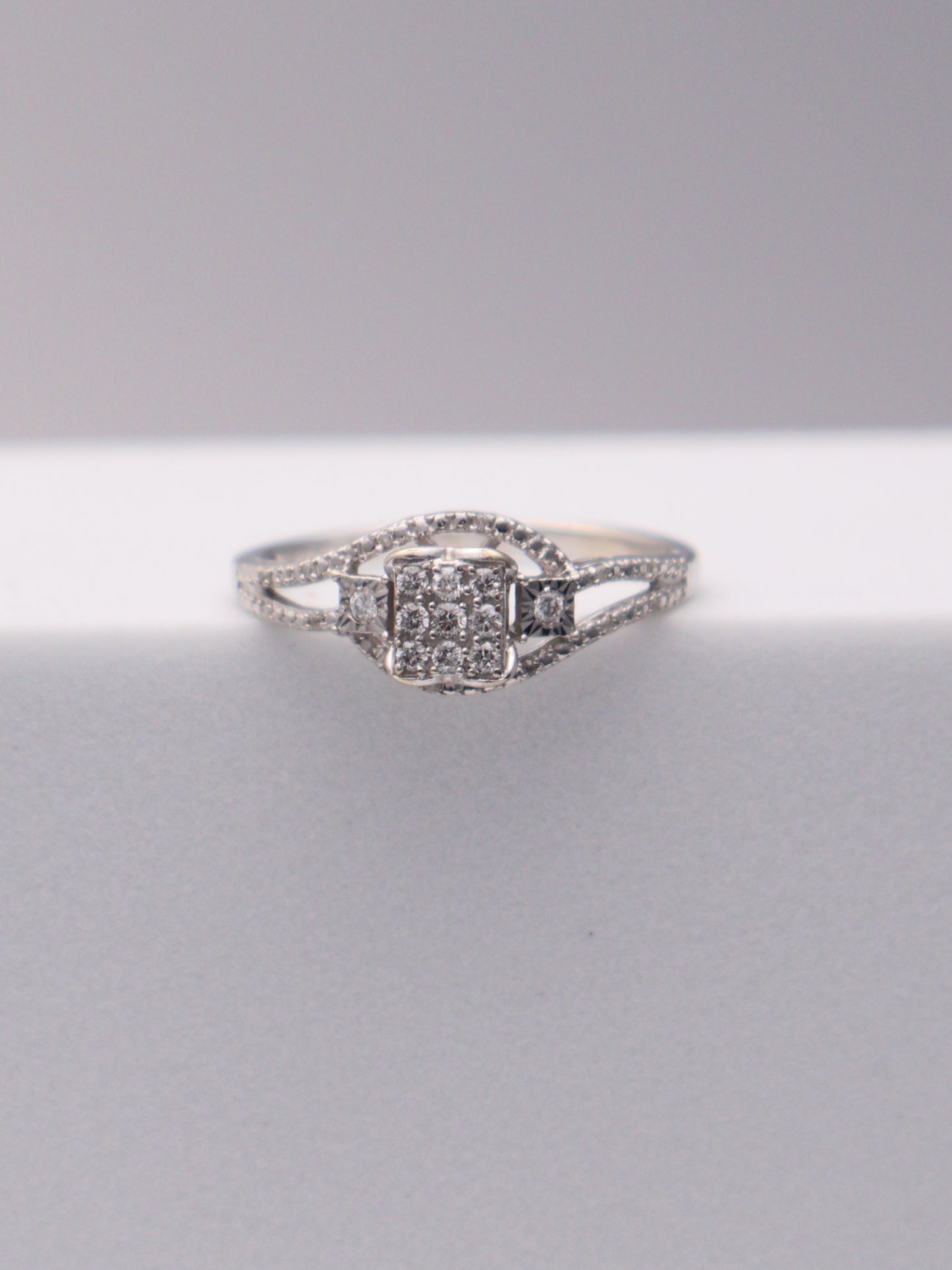 10k WG Diamond Ring