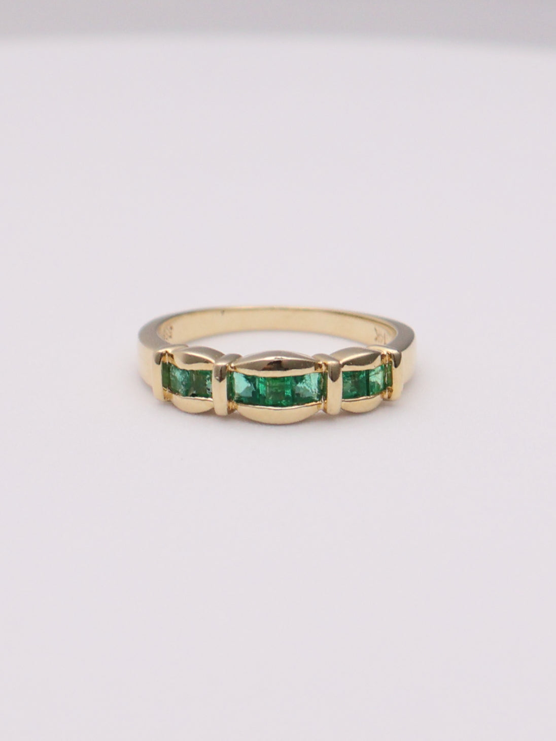 14k Emerald Band