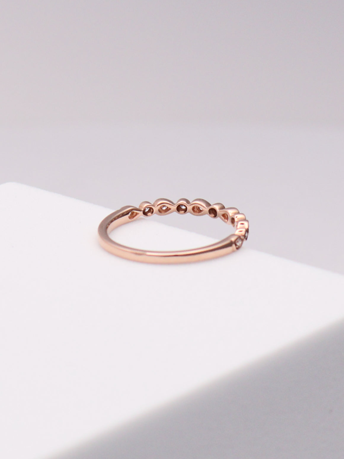 10k RG Diamond Band