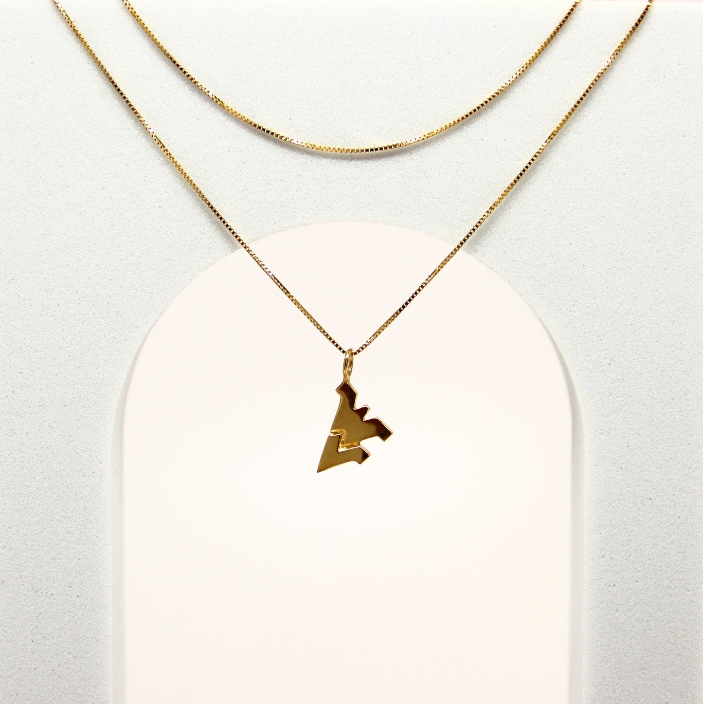 14k "WV" Pendant