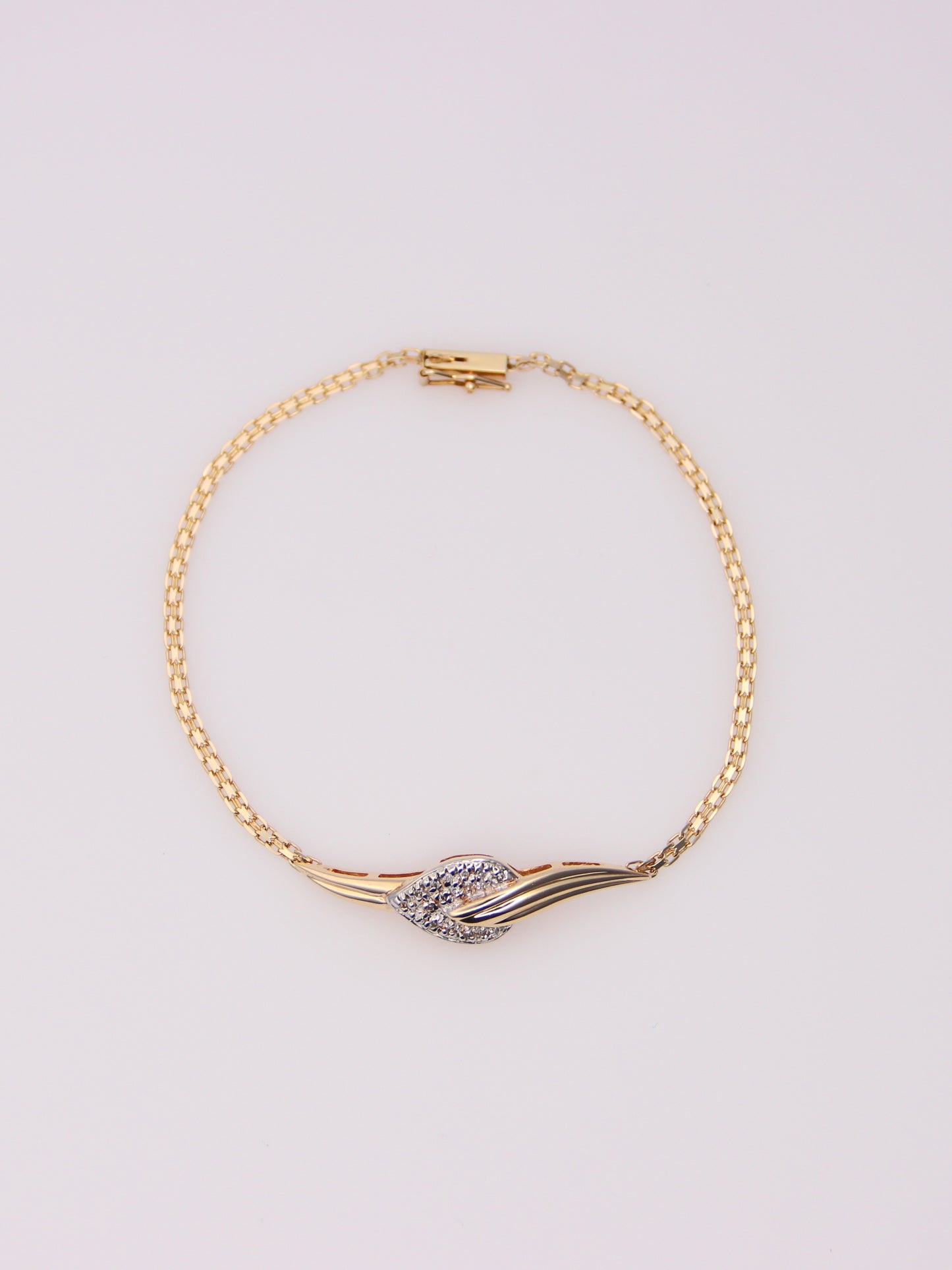 14K Yellow Gold Flat Link Diamond Bracelet