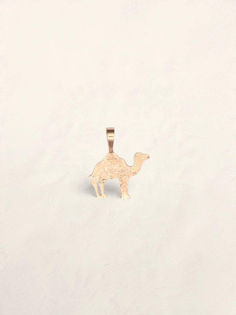 14k Camel Pendant