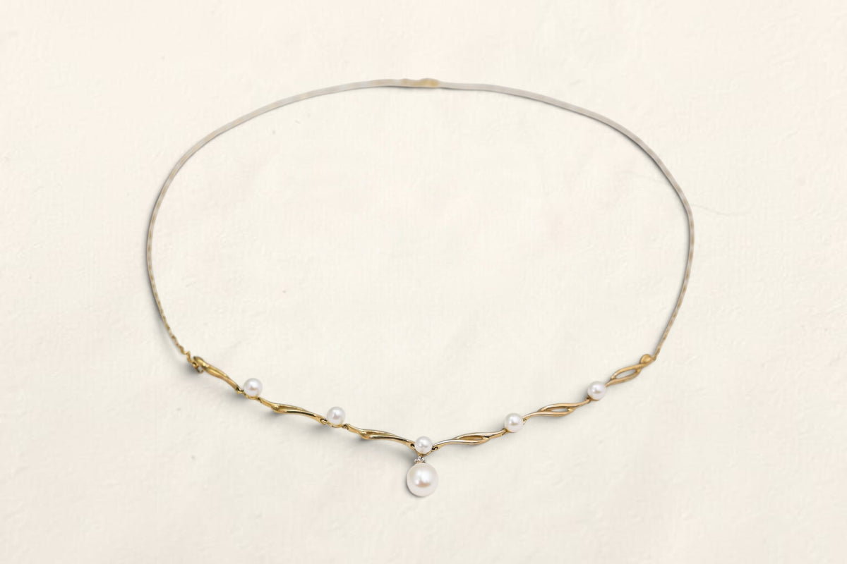 10K Yellow Gold Pearl Diamond Necklace