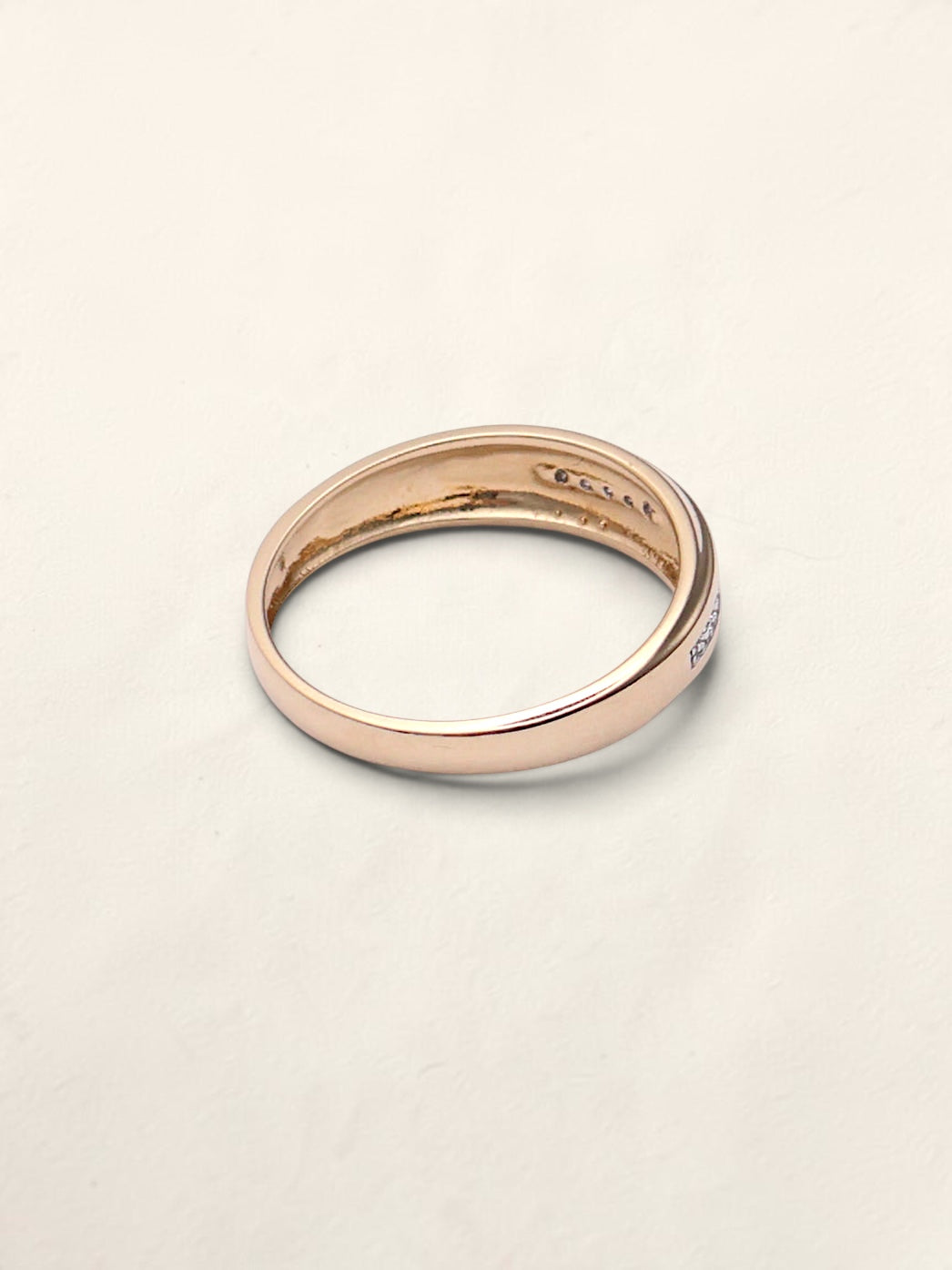 10k Diamond Wedding Band