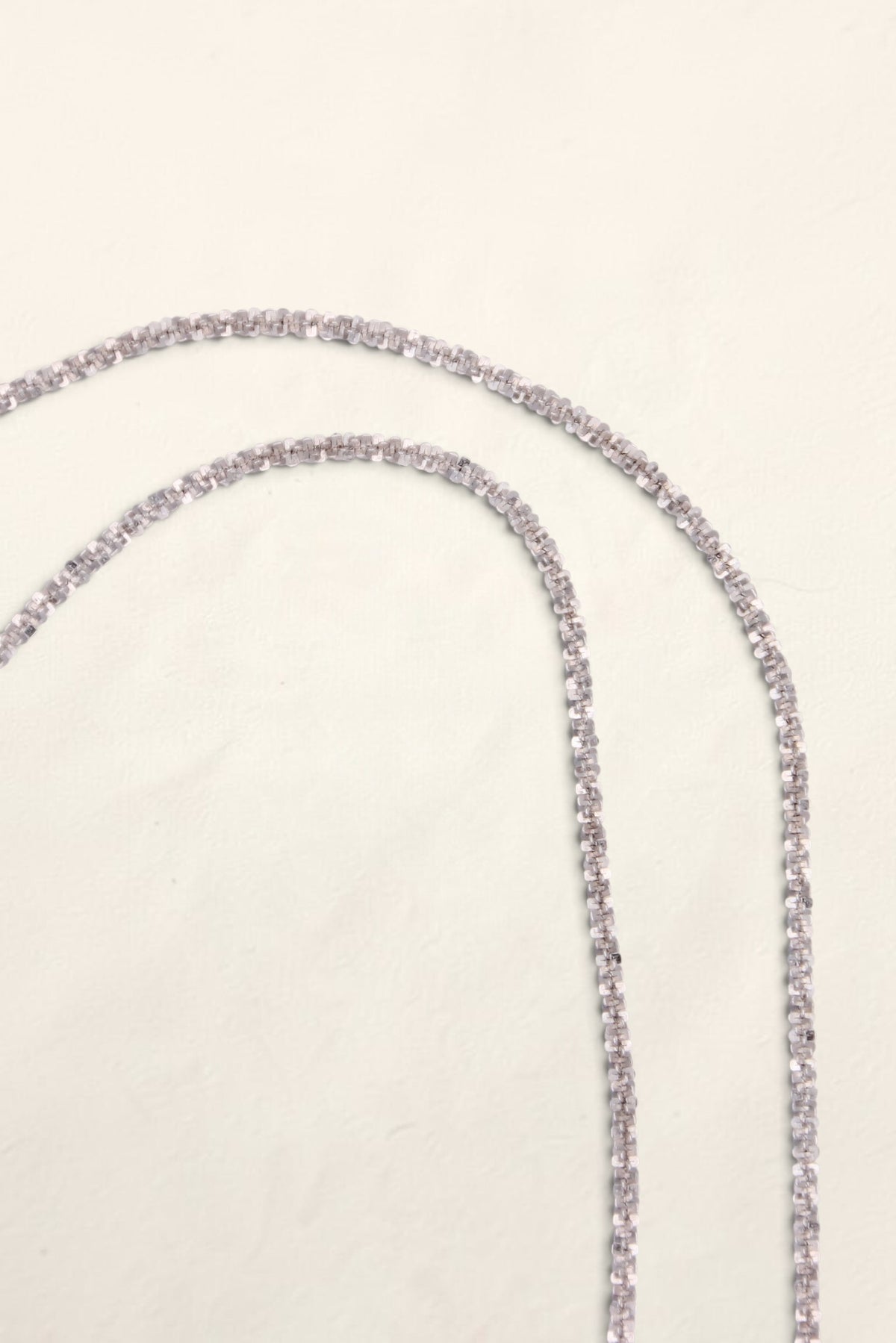 14K White Gold Twist Necklace