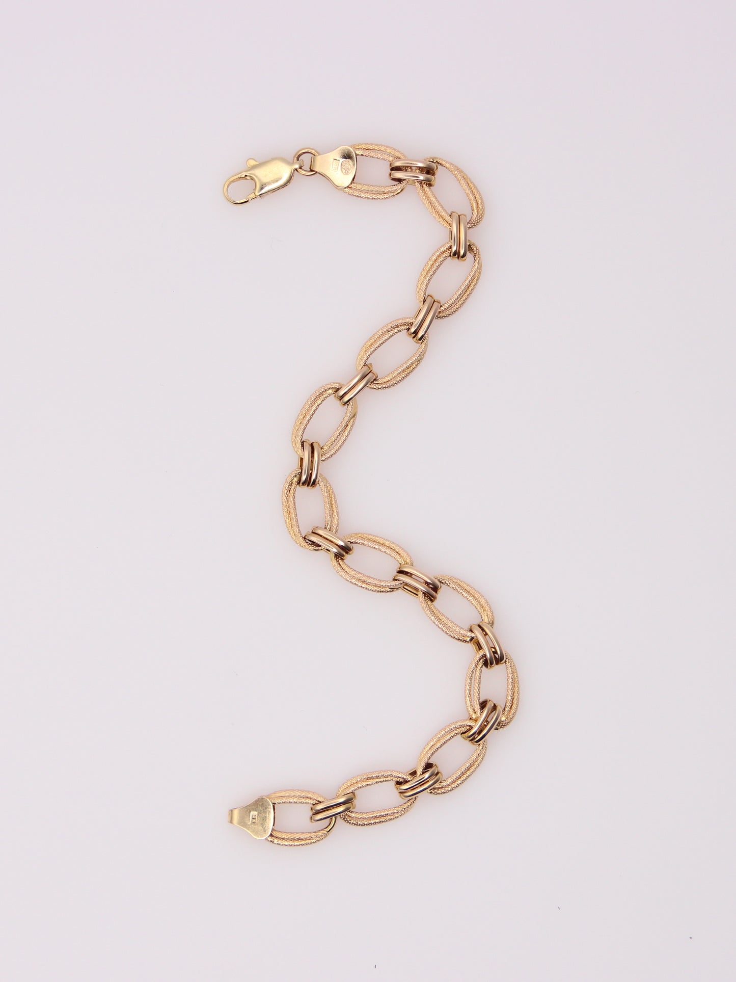 14K Yellow Gold Textured Oval Link Bracelet