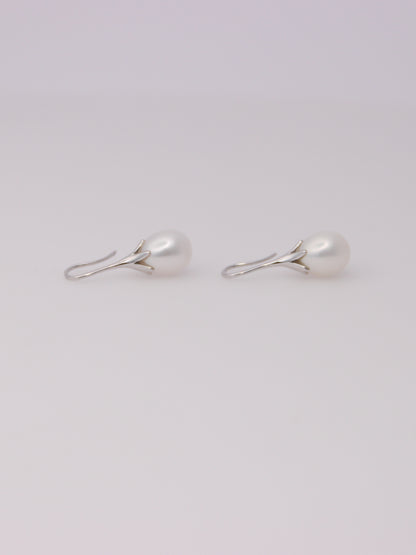 14K White Gold Cultured Pearl Drop Earrings