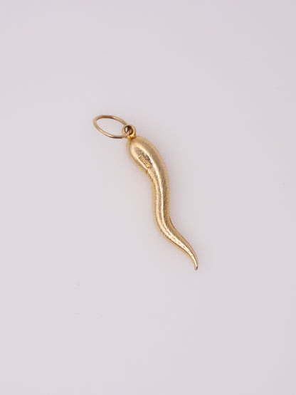 14K Yellow Gold Italian Horn Pendant