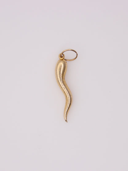 14K Yellow Gold Italian Horn Pendant