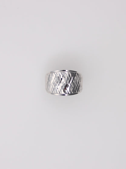 14K White Gold Graduated Chevron Ring
