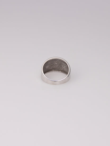 14K White Gold Graduated Chevron Ring