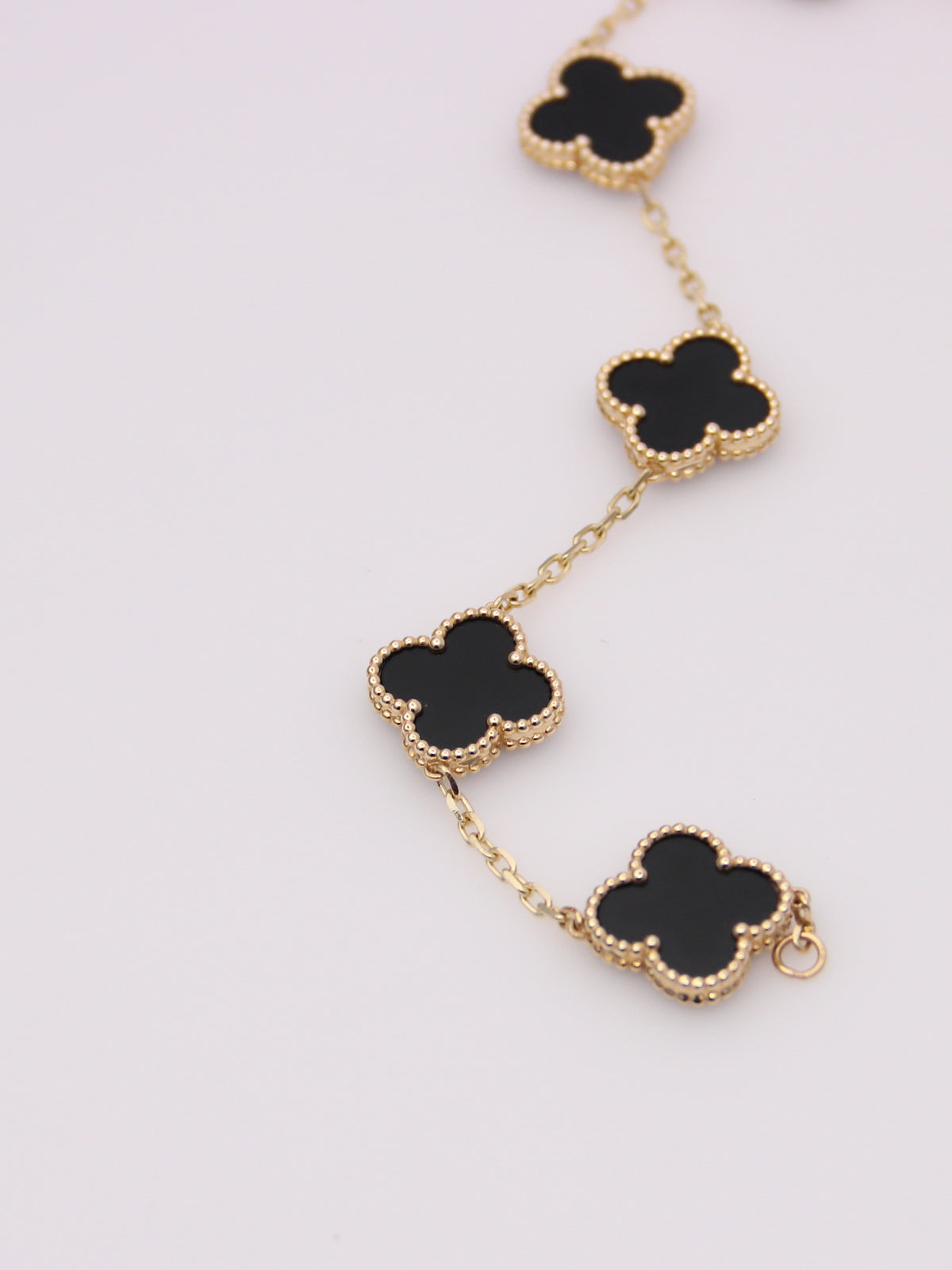 Onyx Clover Motif Bracelet