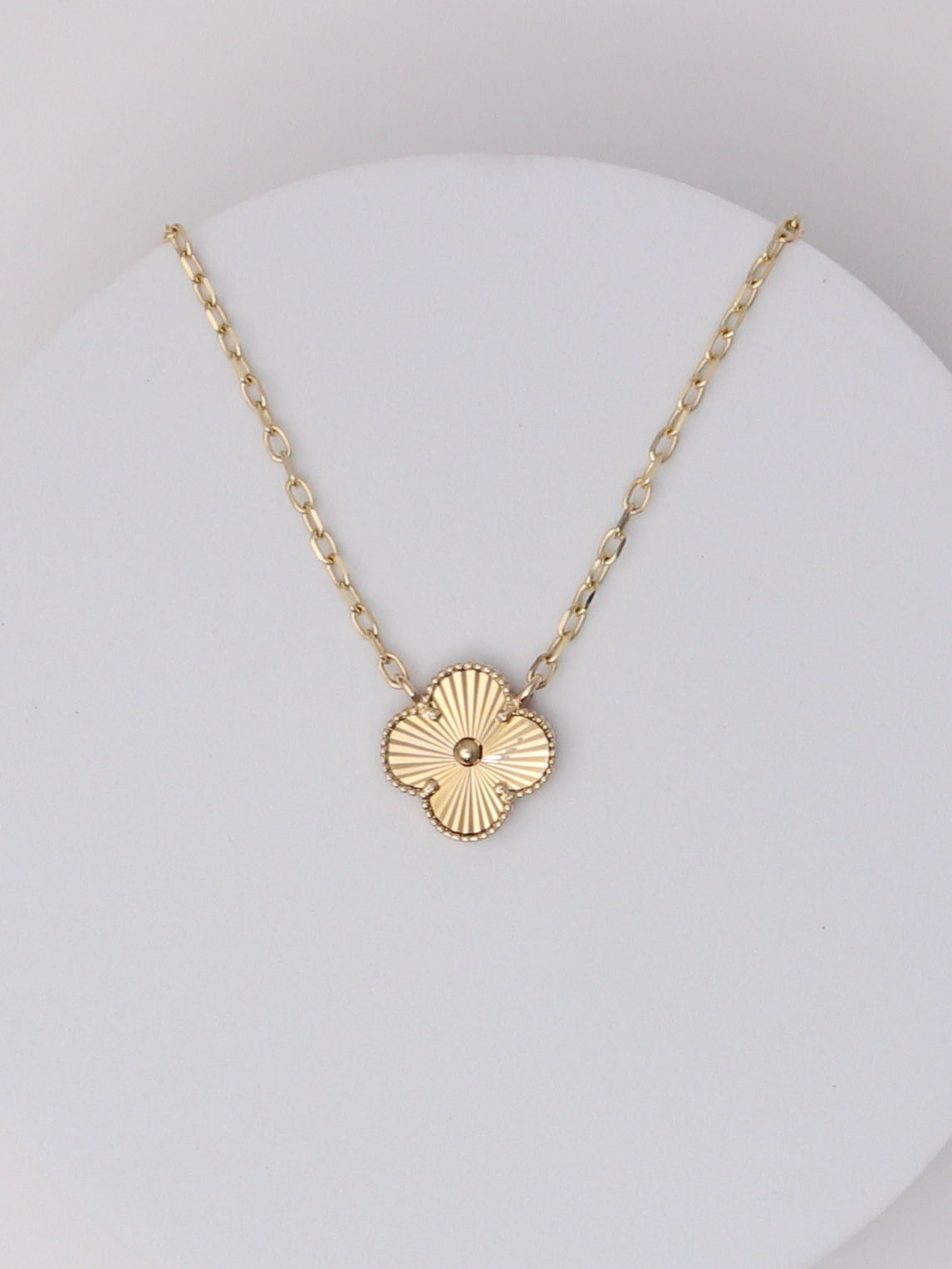 Guilloché Clover Motif Necklace