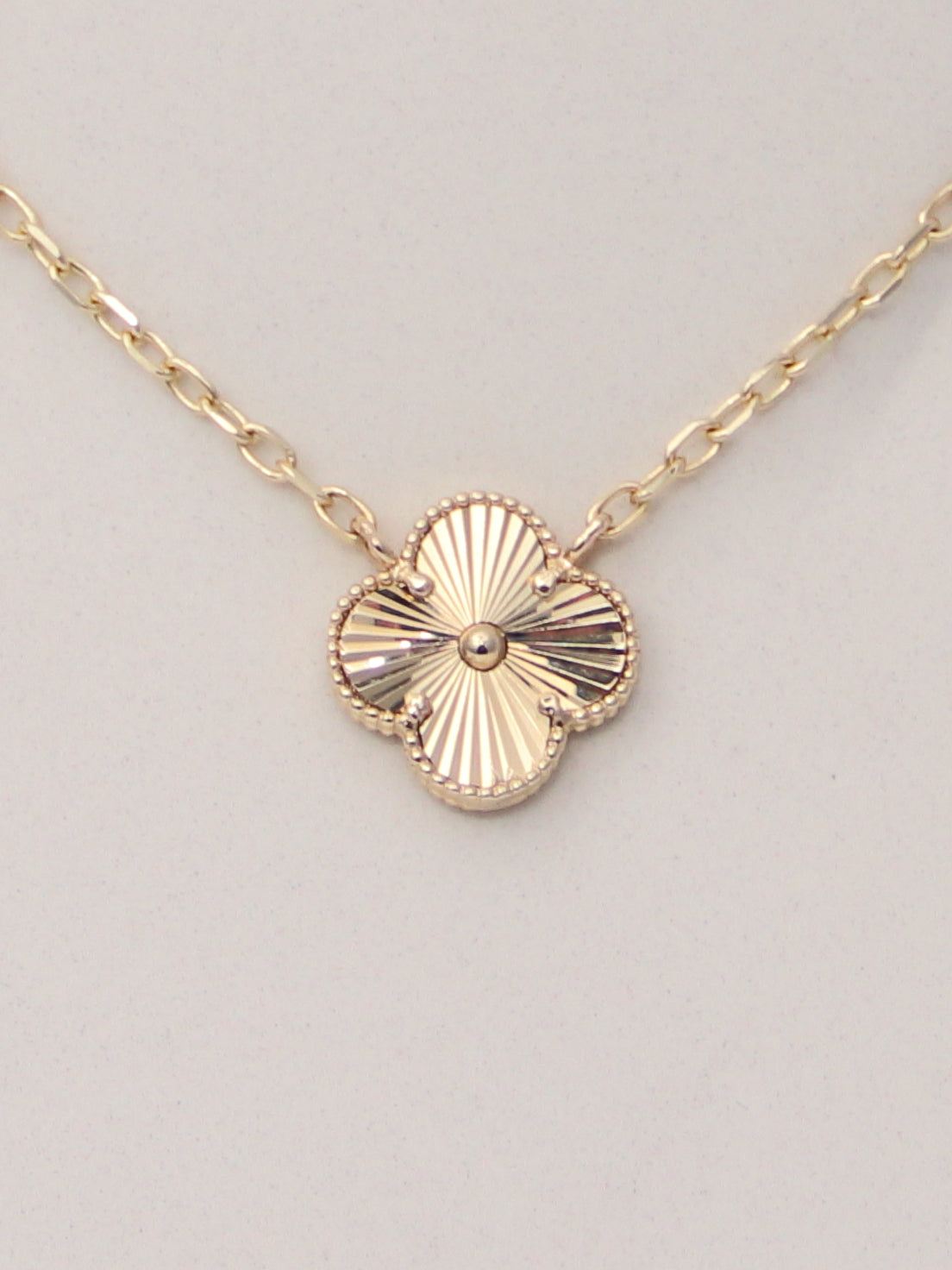 Guilloché Clover Motif Necklace