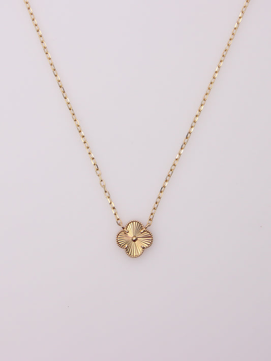 Guilloché Clover Motif Necklace