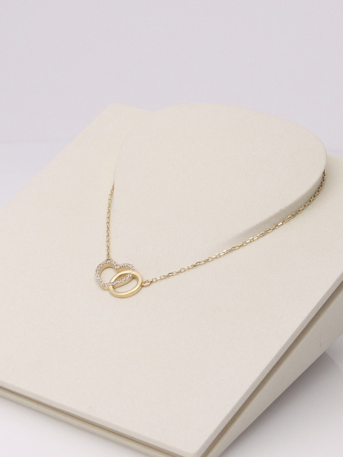10k Yellow Gold Interlocking Heart Necklace