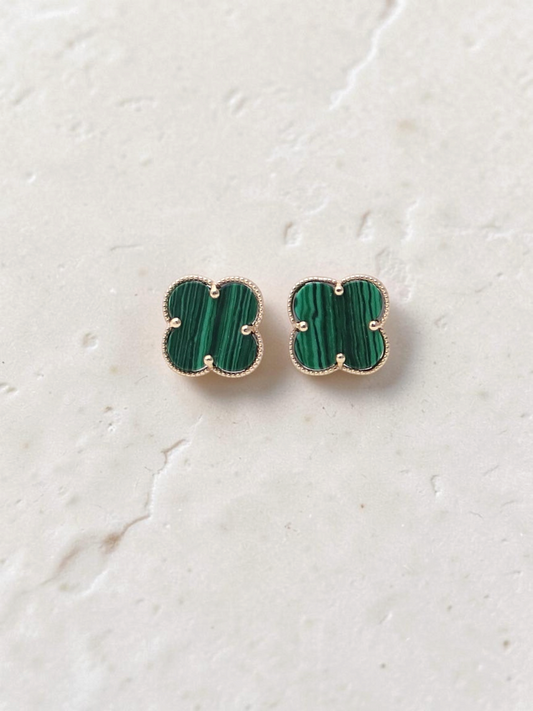 Zafrah 14k gold stud earrings featuring green malachite clover motifs with a delicate beaded edge