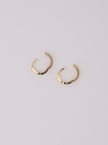 Faceted Snap Closure Hoops
