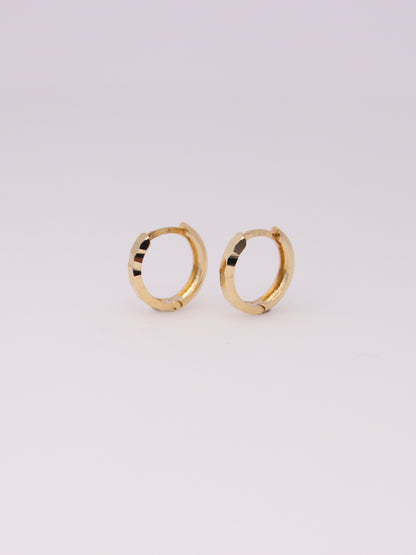 Faceted Snap Closure Hoops