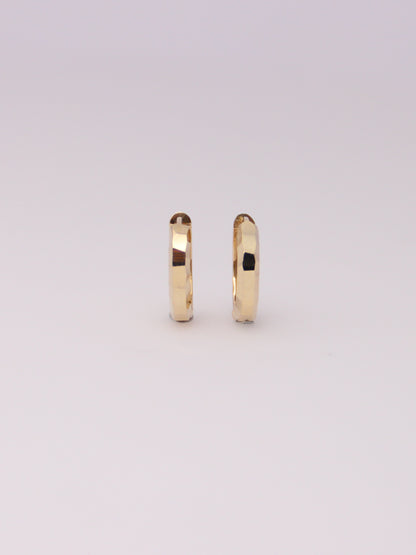 Faceted Snap Closure Hoops