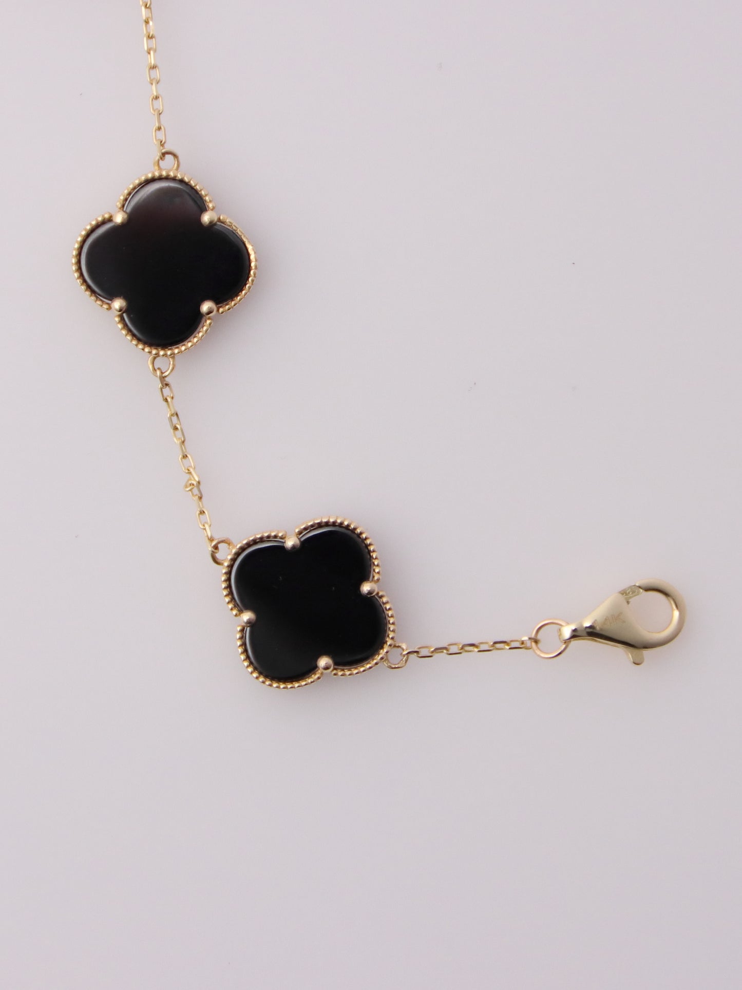 Onyx Clover Motif Bracelet