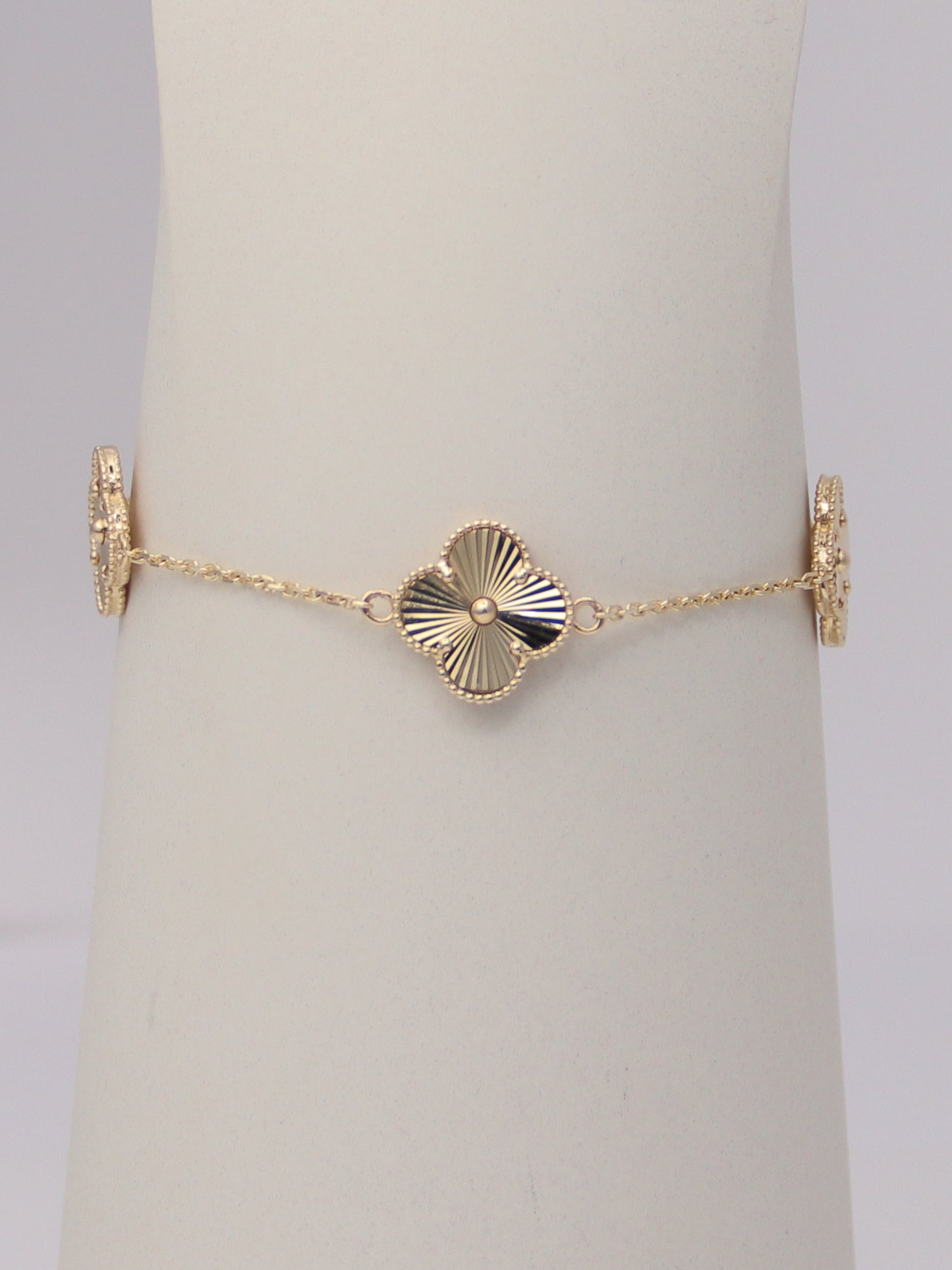 Guilloché Clover Motif Bracelet