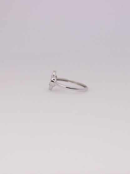 Guilloché Clover Ring