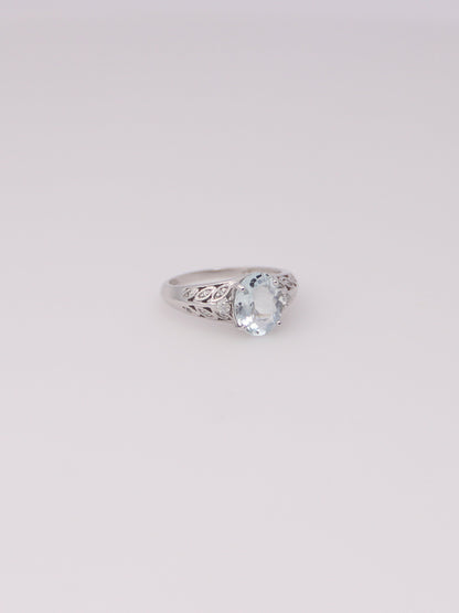 14K White Gold Aquamarine and Diamond Ring