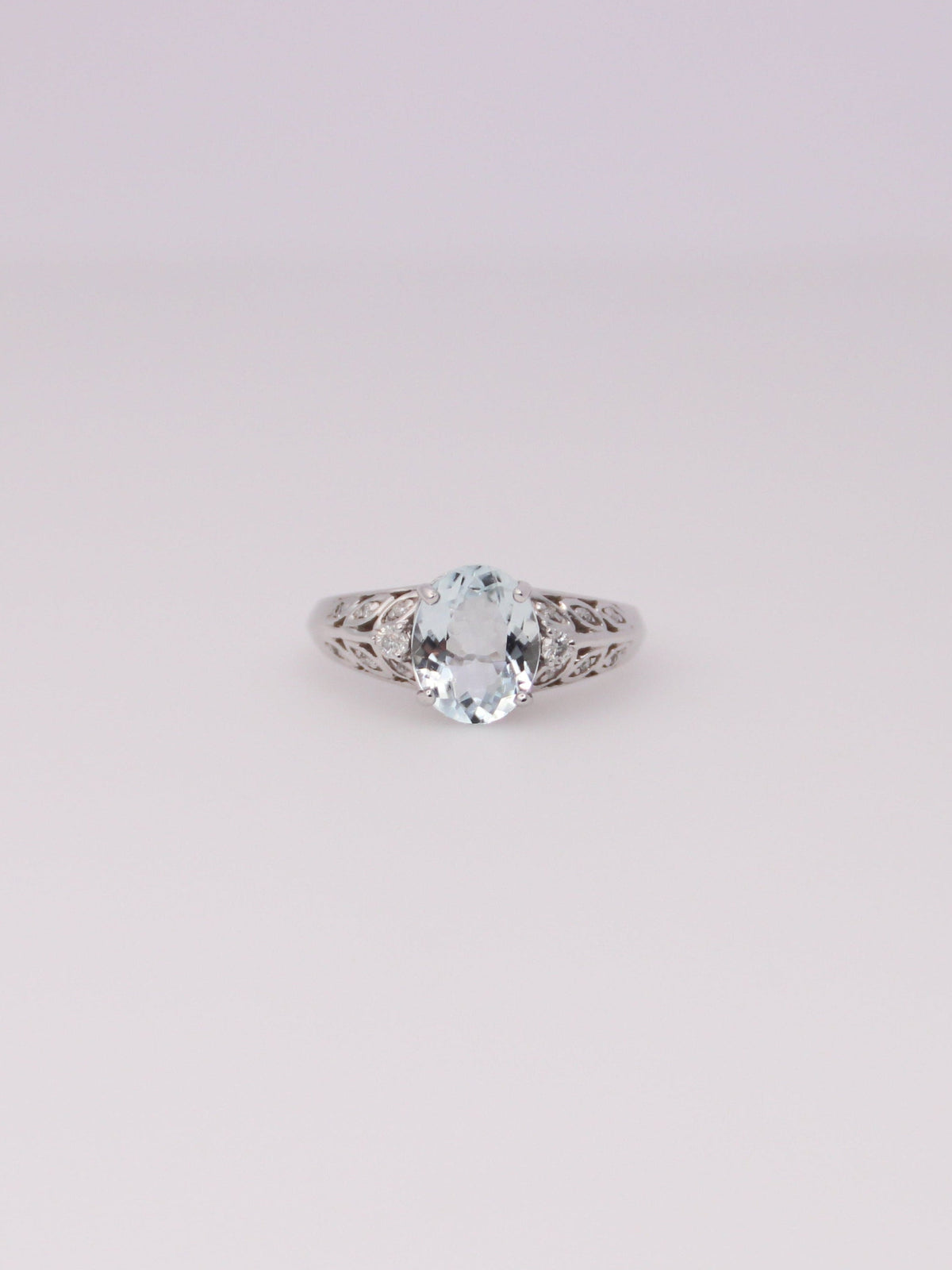 14K White Gold Aquamarine and Diamond Ring