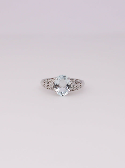 14K White Gold Aquamarine and Diamond Ring