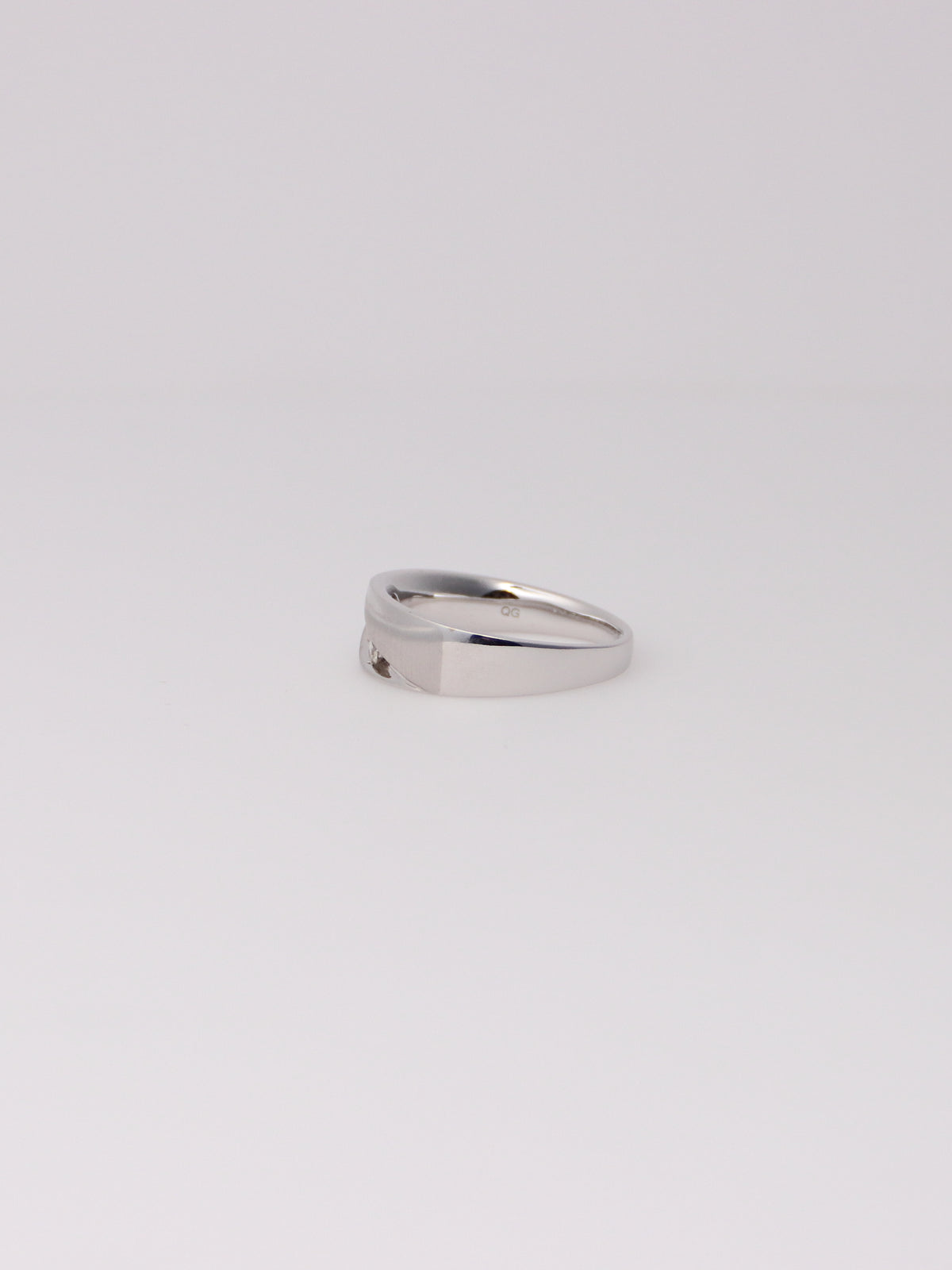 10K White Gold Triple Diamond Ring
