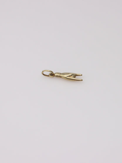 14K Yellow Gold Cornuta Hand Pendant